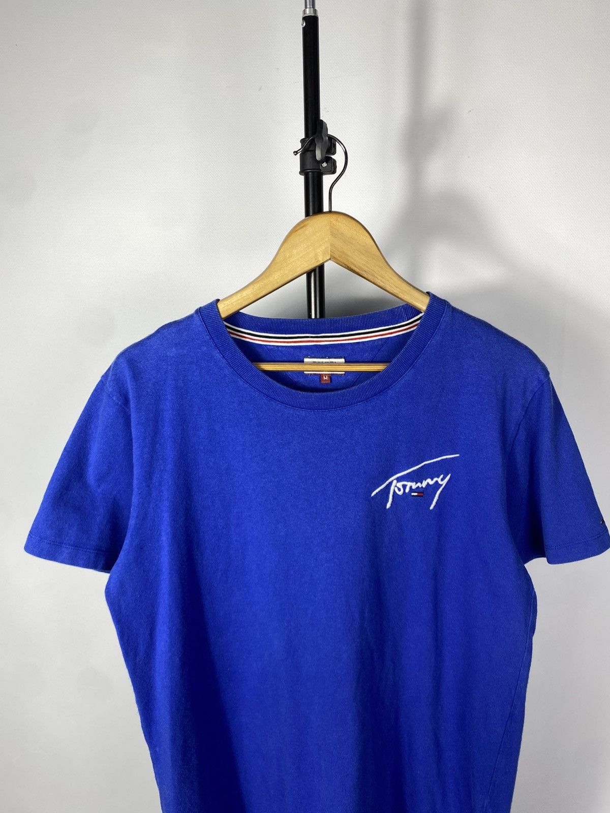 Tommy Hilfiger × Vintage Vintage USA Tommy Hilfiger vintage big logo t-shirt Size US M / EU 48-50 / 2 - 3 Thumbnail