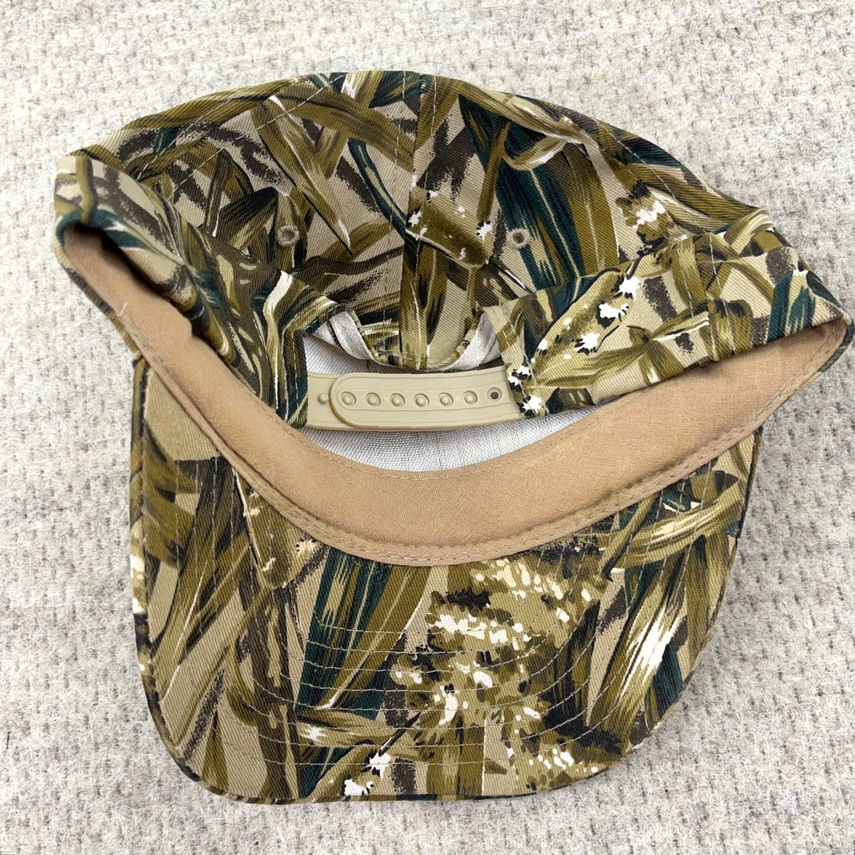 Vintage VINTAGE Unknown Factory Trucker Hat Cap Camo Brown One Size 90s Outdoor Mens Size ONE SIZE - 4 Thumbnail