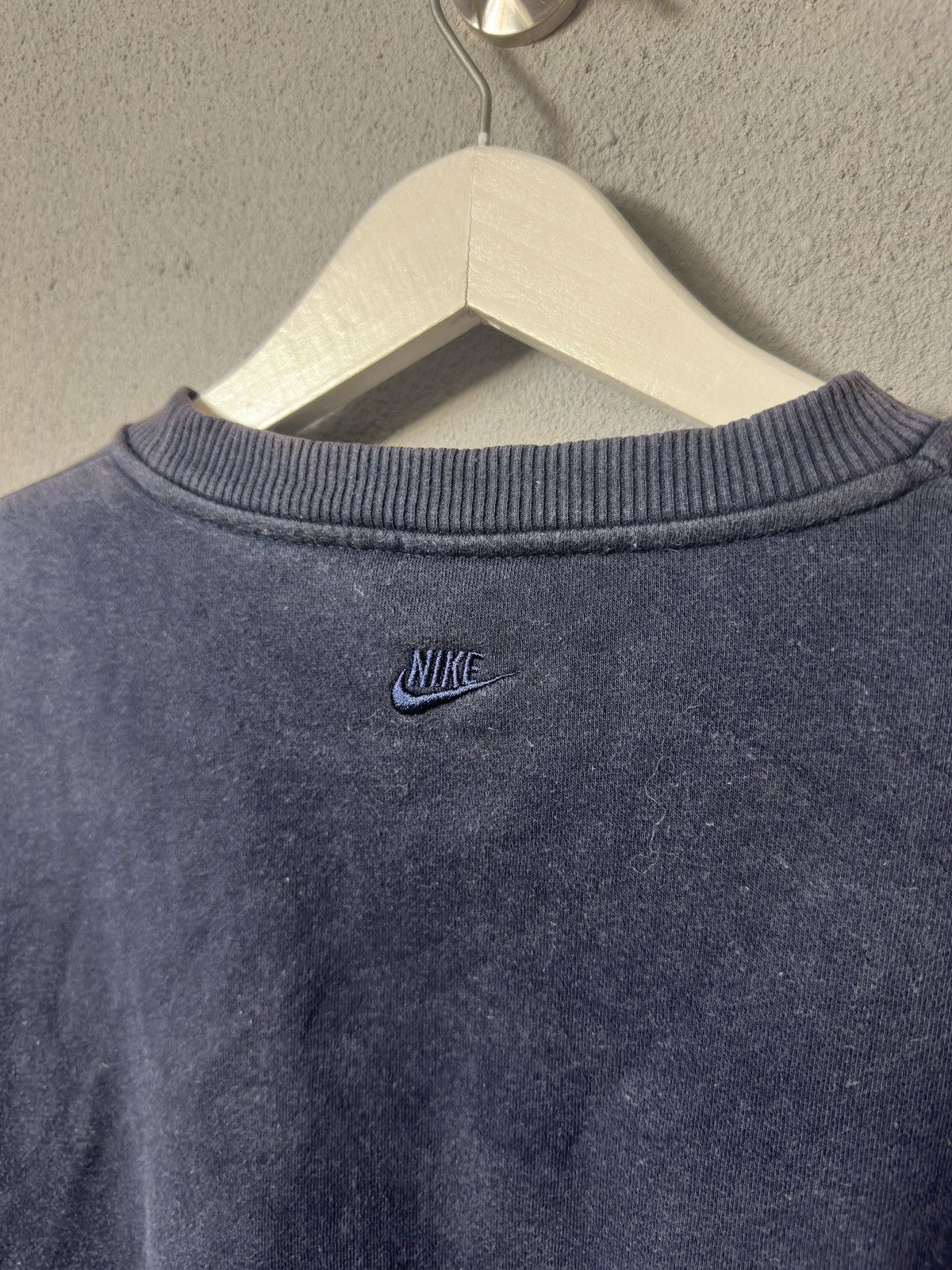 Nike × Vintage Nike Vintage Y2K Faded Sweatshirt Size US L / EU 52-54 / 3 - 7 Thumbnail