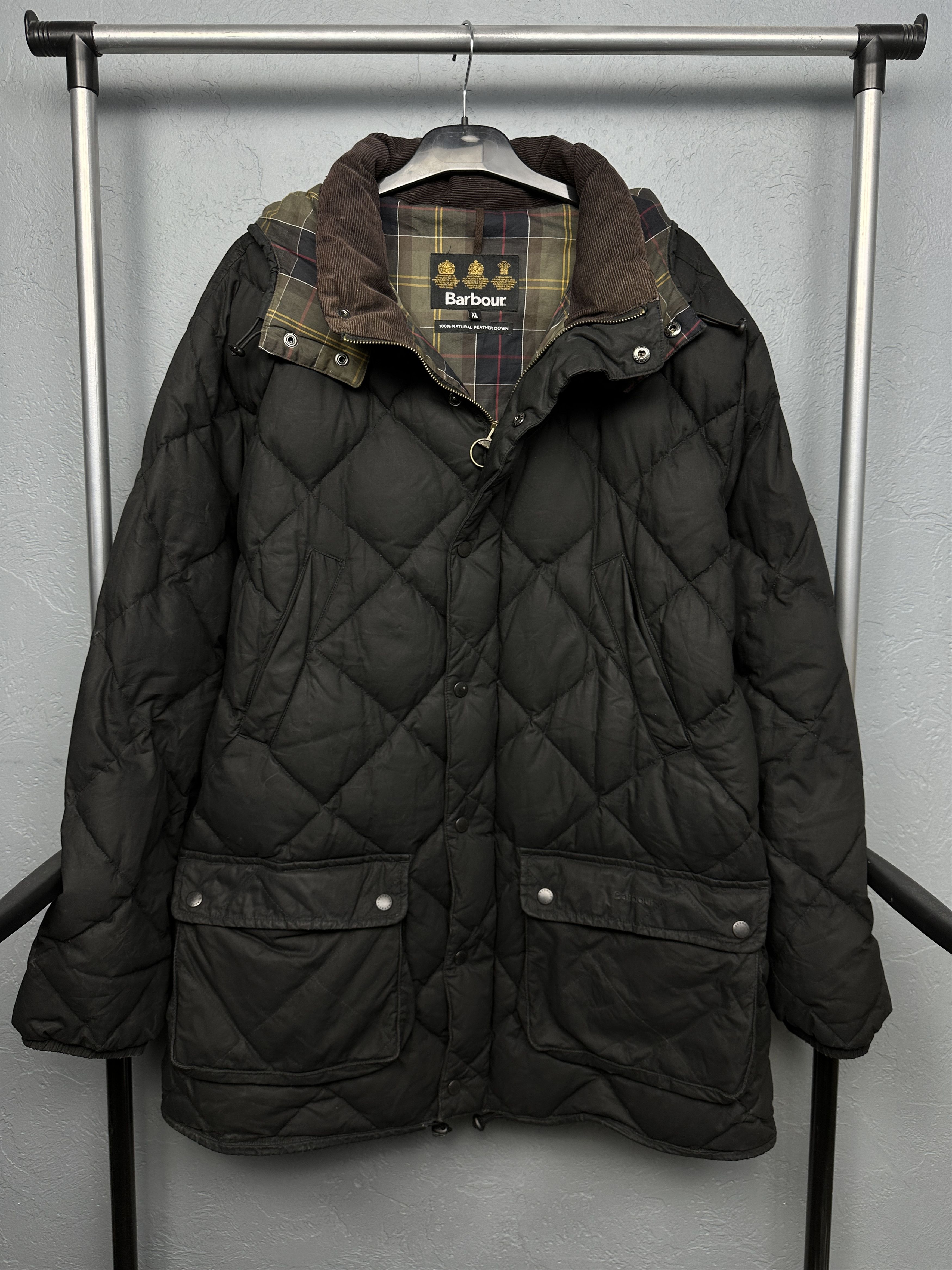 Barbour Barbour Mens Down Wax Puffer Waxed Jacket Size US XL / EU 56 / 4 - 1 Thumbnail