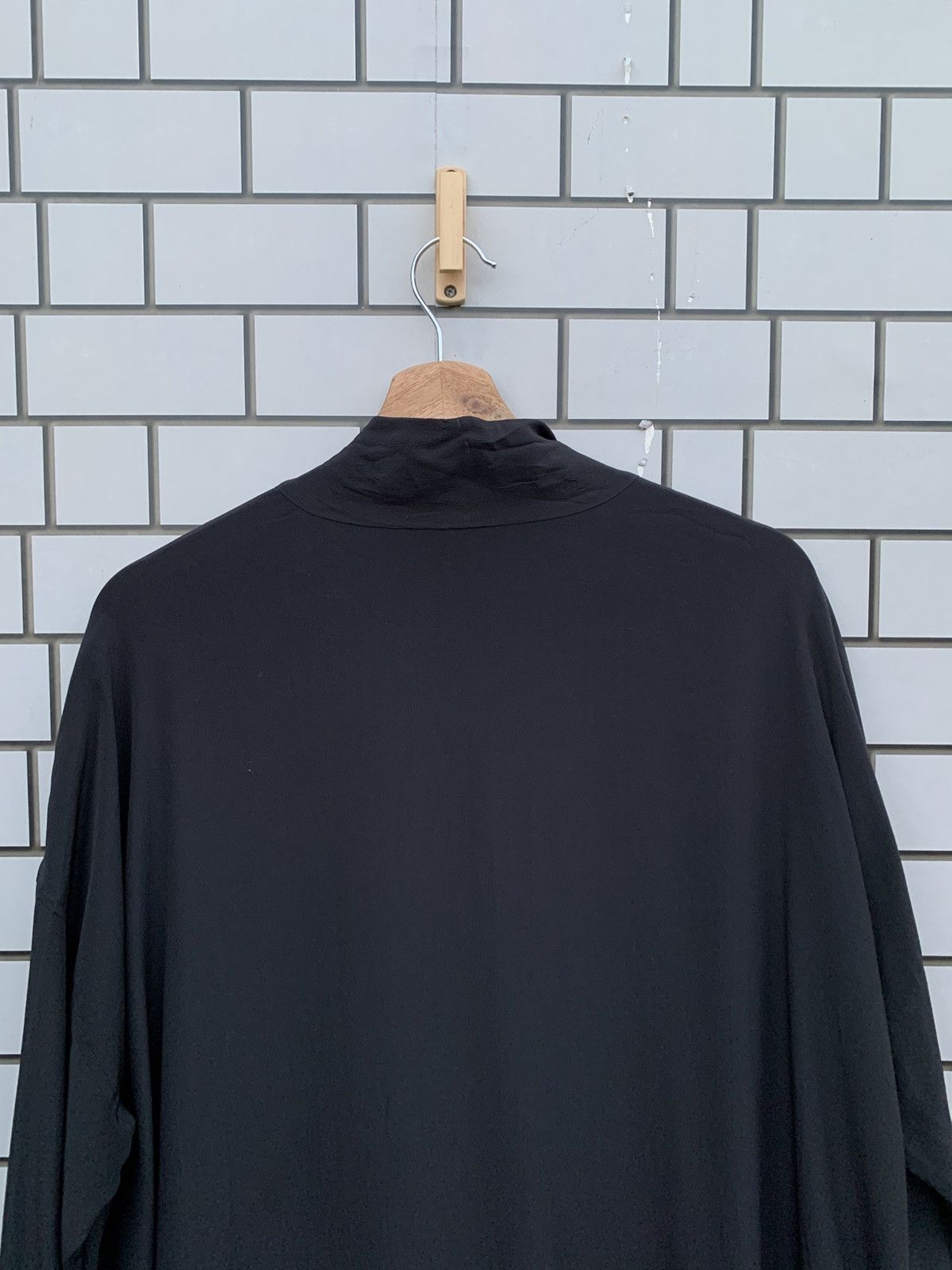 Balenciaga Balenciaga Shirts Long Sleeve Size XL / US 12-14 / IT 48-50 - 10 Thumbnail