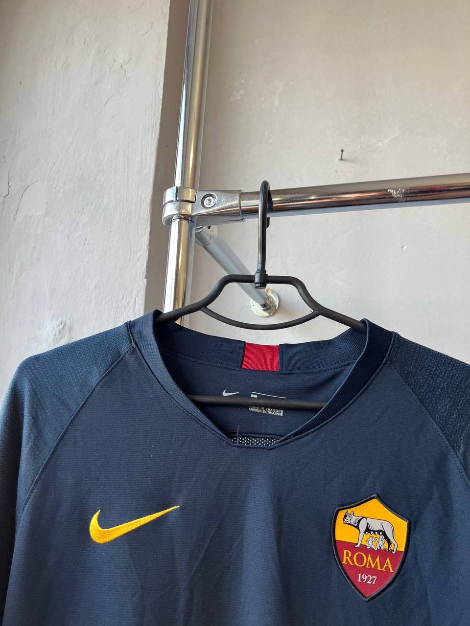 Nike 2019/20 AS ROMA TRAINING SOCCER JERSEY FOOTBALL SHIRT NIKE L Size US L / EU 52-54 / 3 - 4 Thumbnail