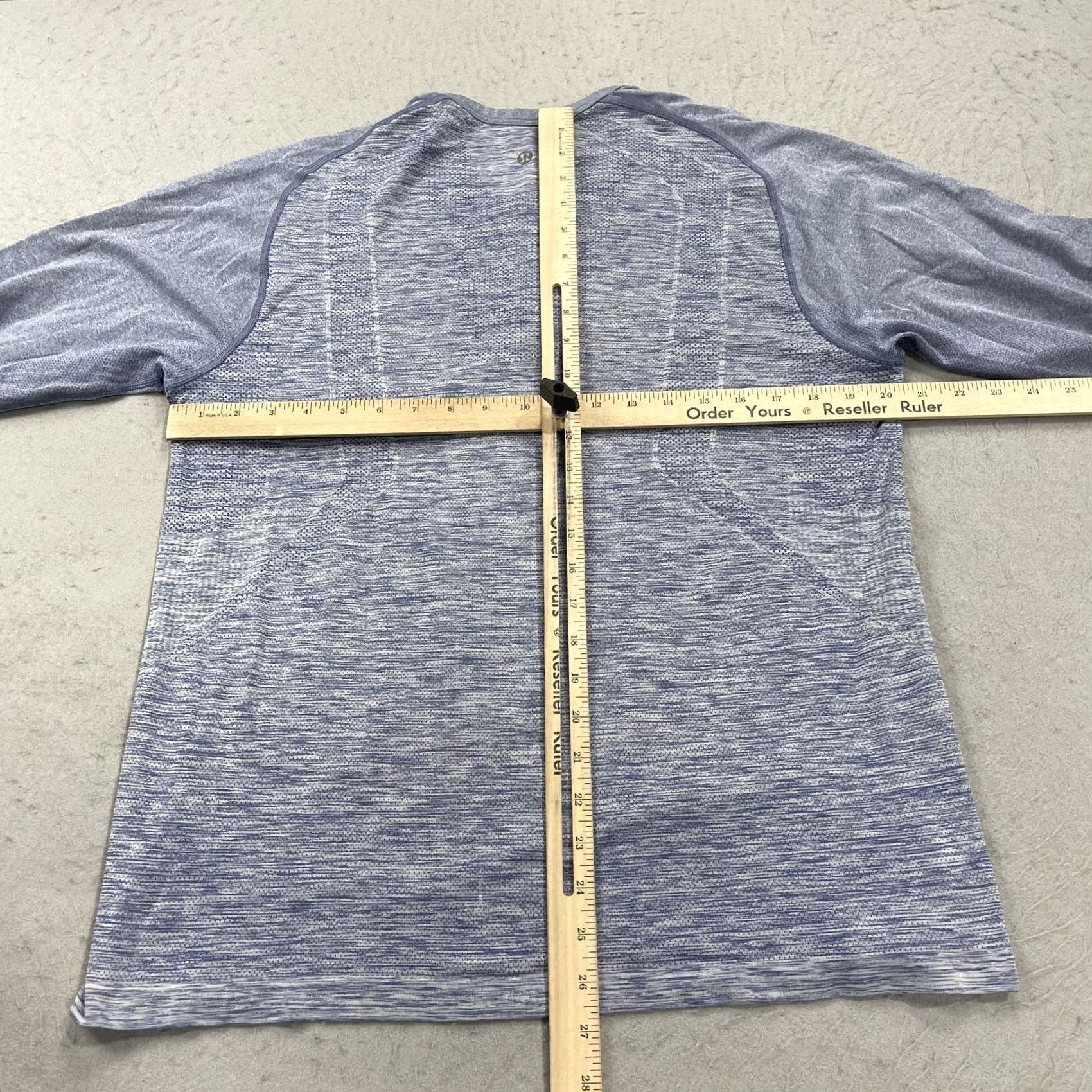 Lululemon Lululemon Shirt Mens Large Blue Heather Henley Metal Vent Long Sleeve Active Size US L / EU 52-54 / 3 - 6 Thumbnail