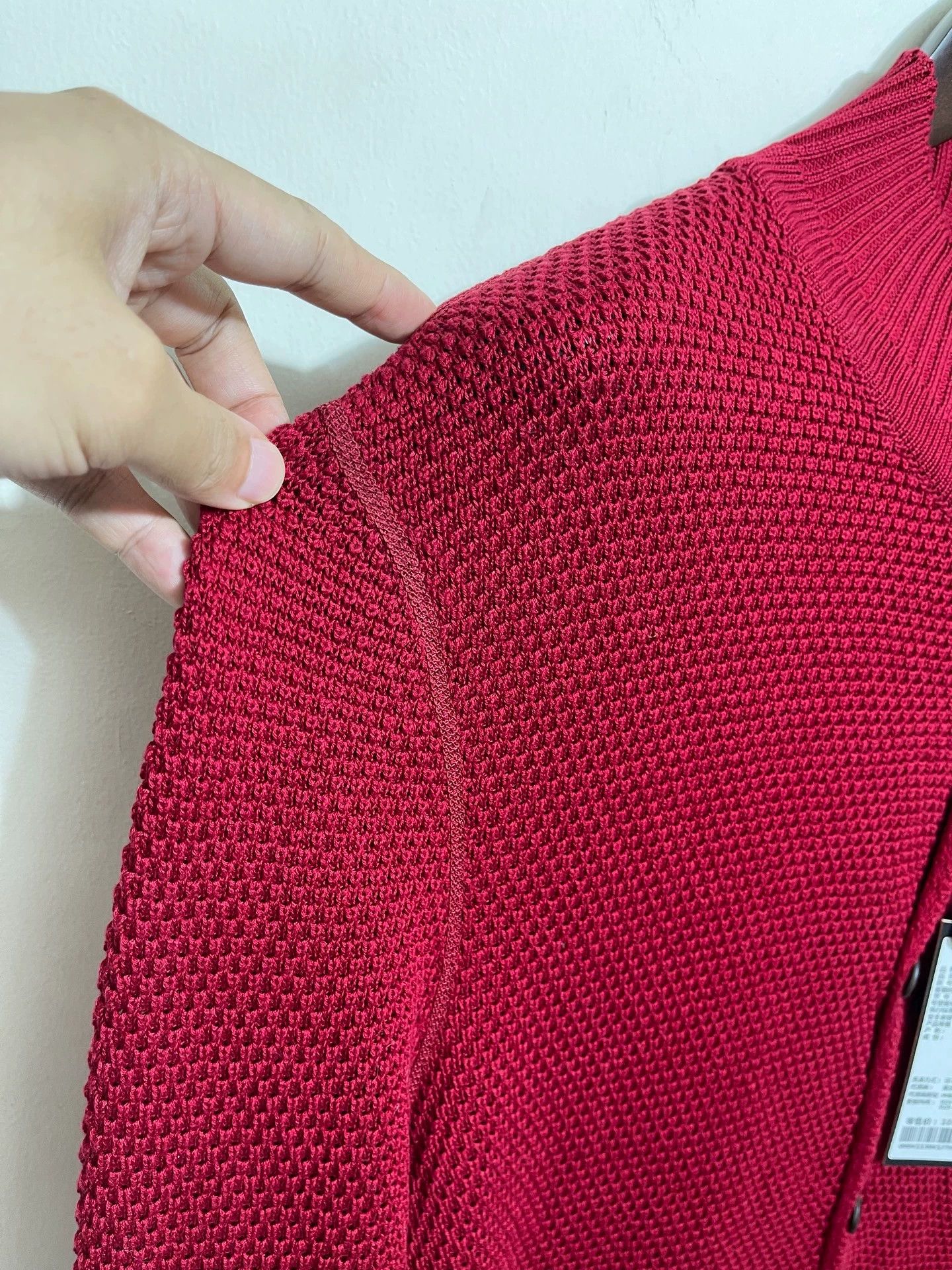 Giorgio Armani Giorgio Armani Burgundy Red Knit Sweater 48/50/52 Size US L / EU 52-54 / 3 - 4 Thumbnail