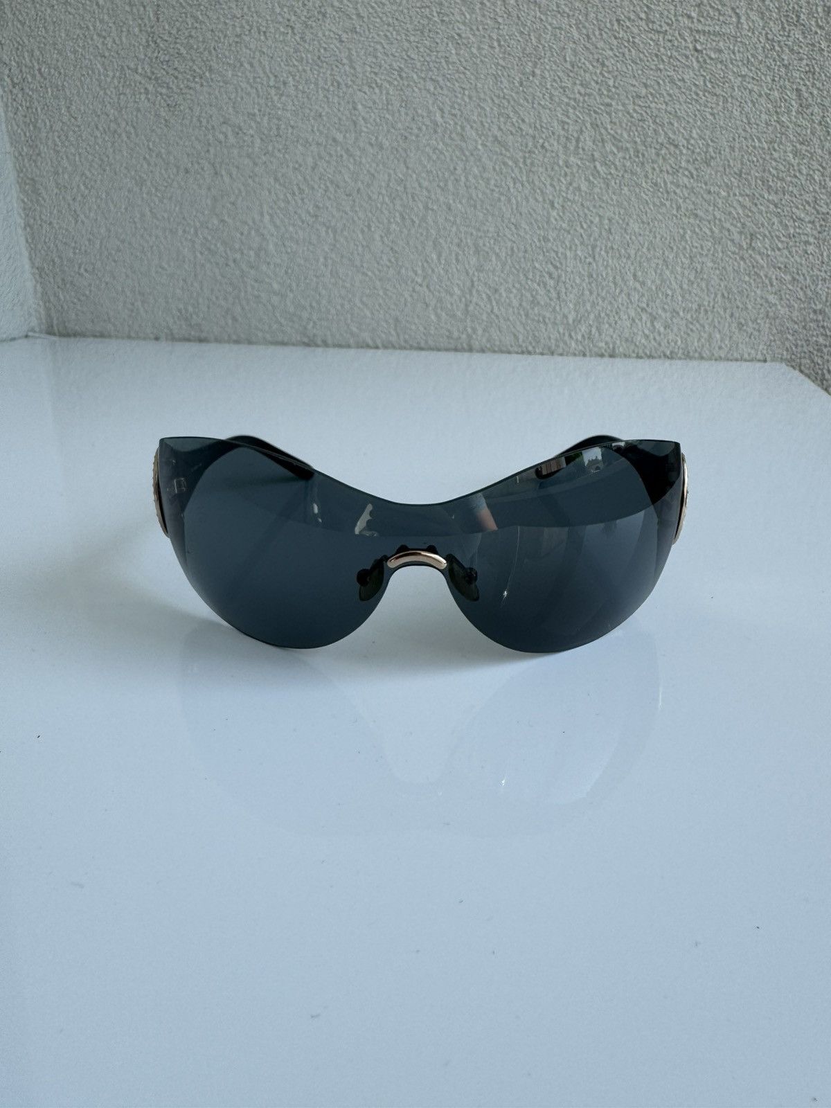 Givenchy Givenchy Sunglasses Mask Vintage Women’s Size ONE SIZE - 2 Thumbnail