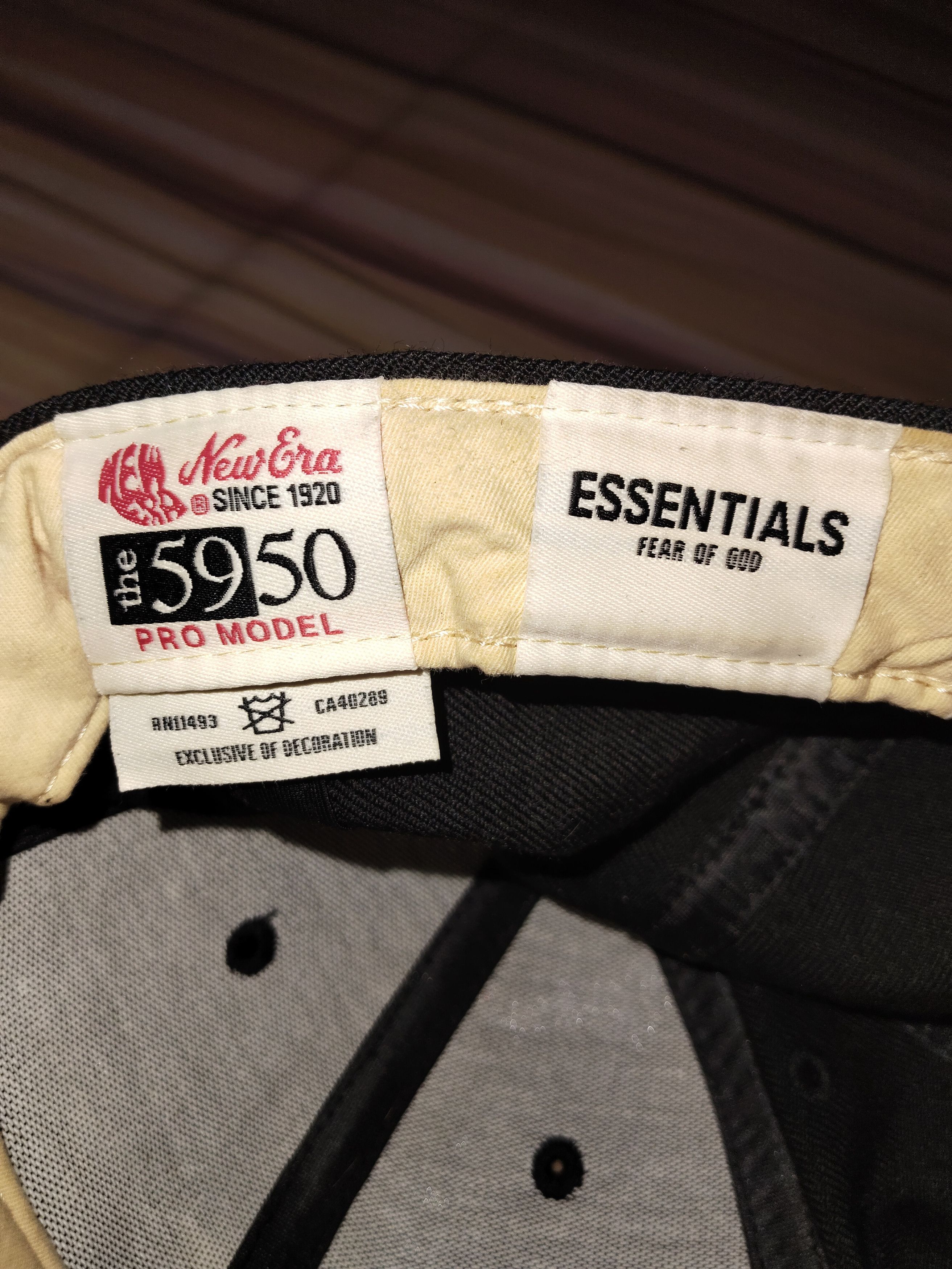 Fear of God NEW ERA x ESSENTIAL FEAR OF GOD Cap Size ONE SIZE - 9 Thumbnail