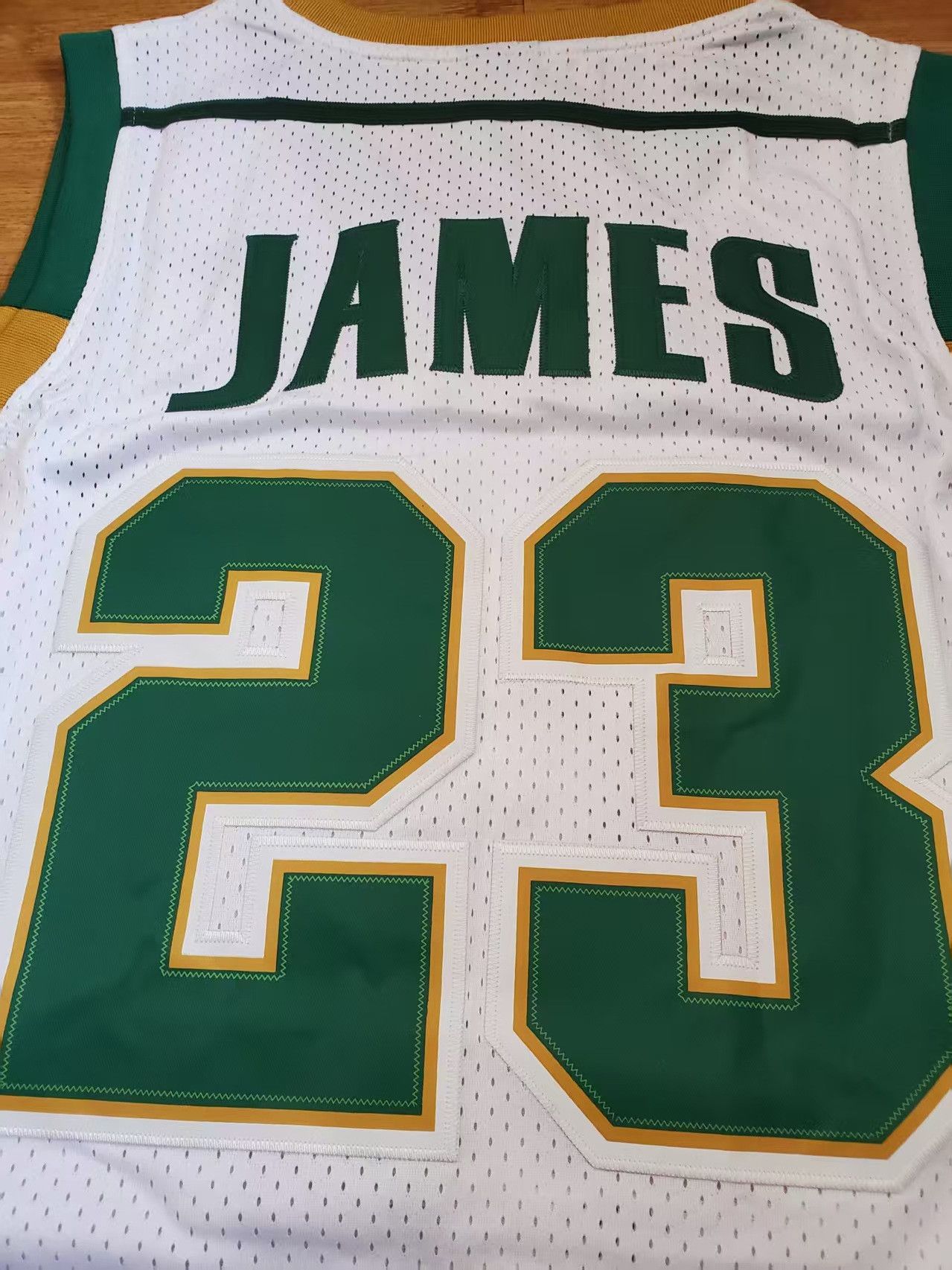NBA IRISH 23 LeBron James Jersey Size US M / EU 48-50 / 2 - 5 Thumbnail