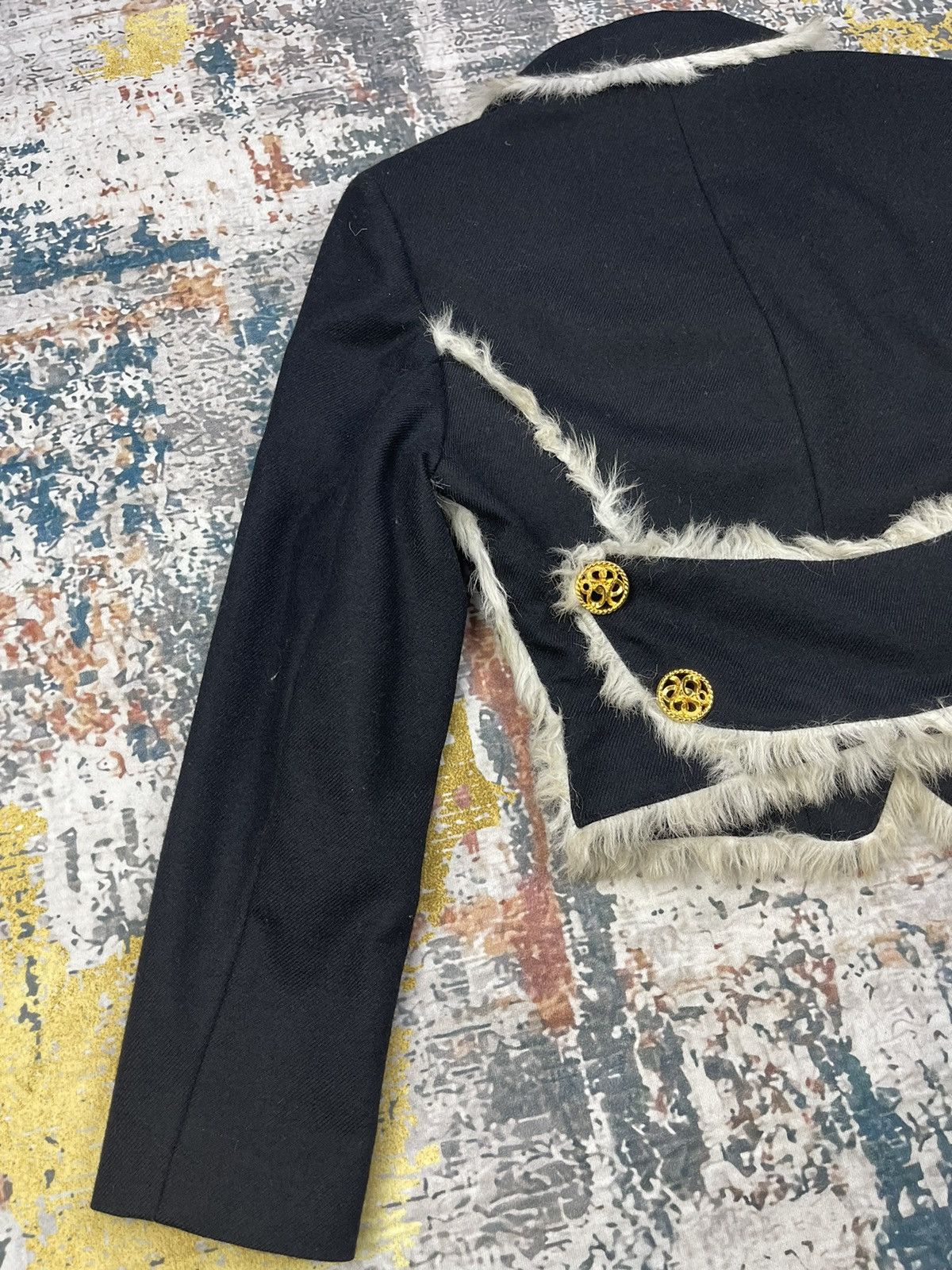 Japanese Brand Vintage Japanese Elegance Fur Line Blazer Size S / US 4 / IT 40 - 5 Thumbnail