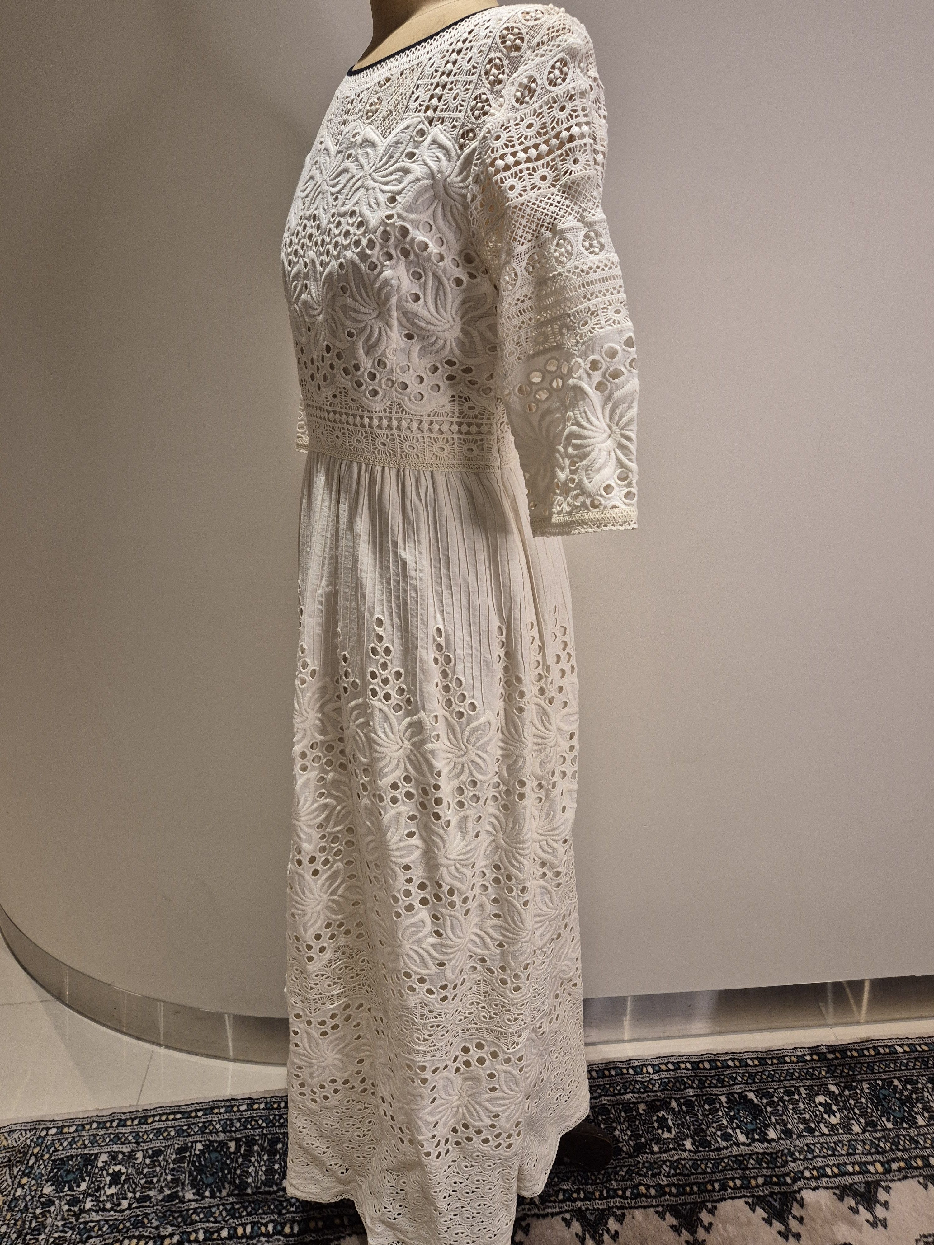 Designer Talitha white cotton lace maxi dress Size S / US 4 / IT 40 - 3 Thumbnail
