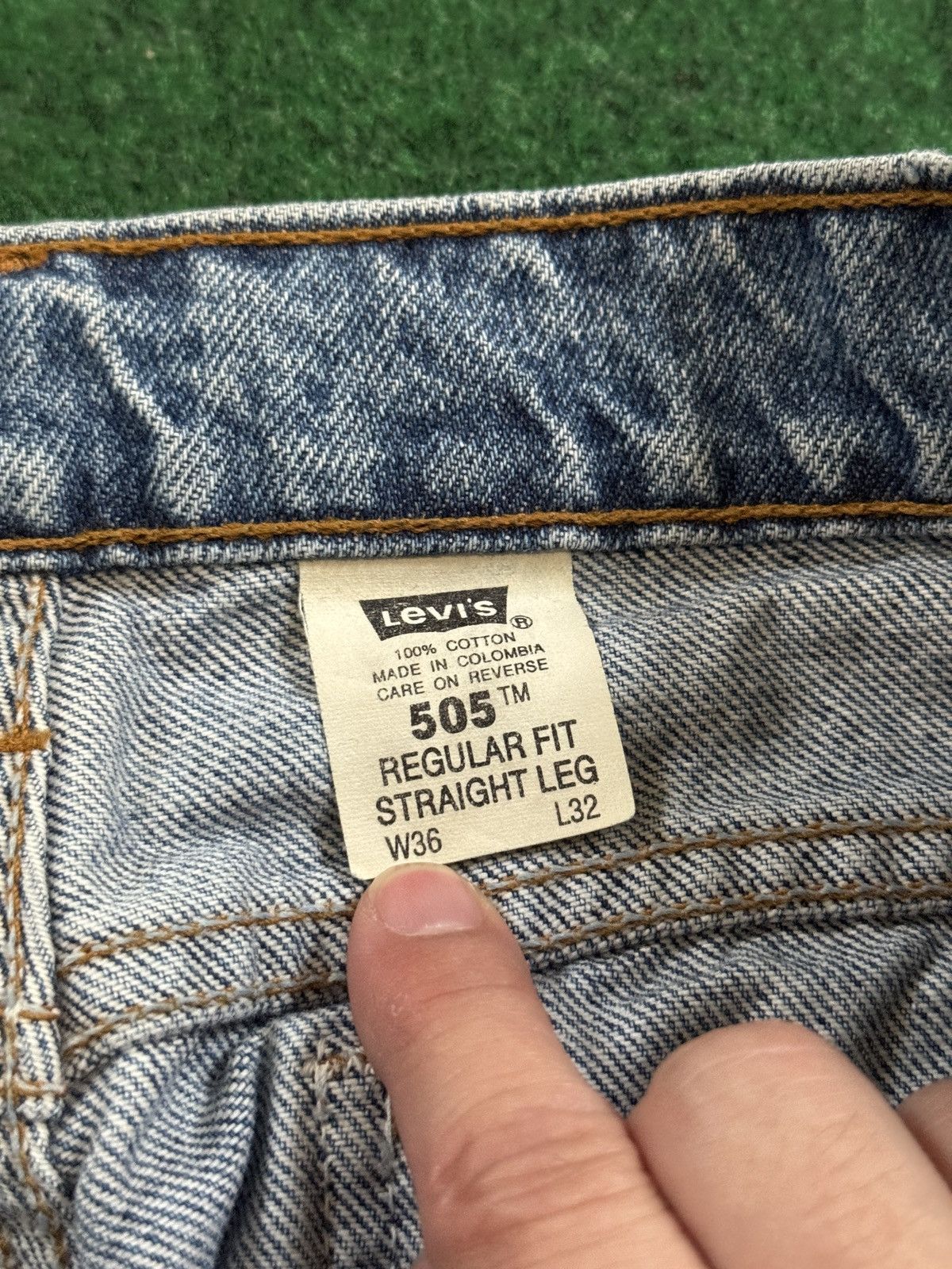 Levi's Vintage Clothing Vintage 90s Levi’s 505 Orange Tab Grunge Light Wash Jeans Size US 36 / EU 52 - 4 Thumbnail