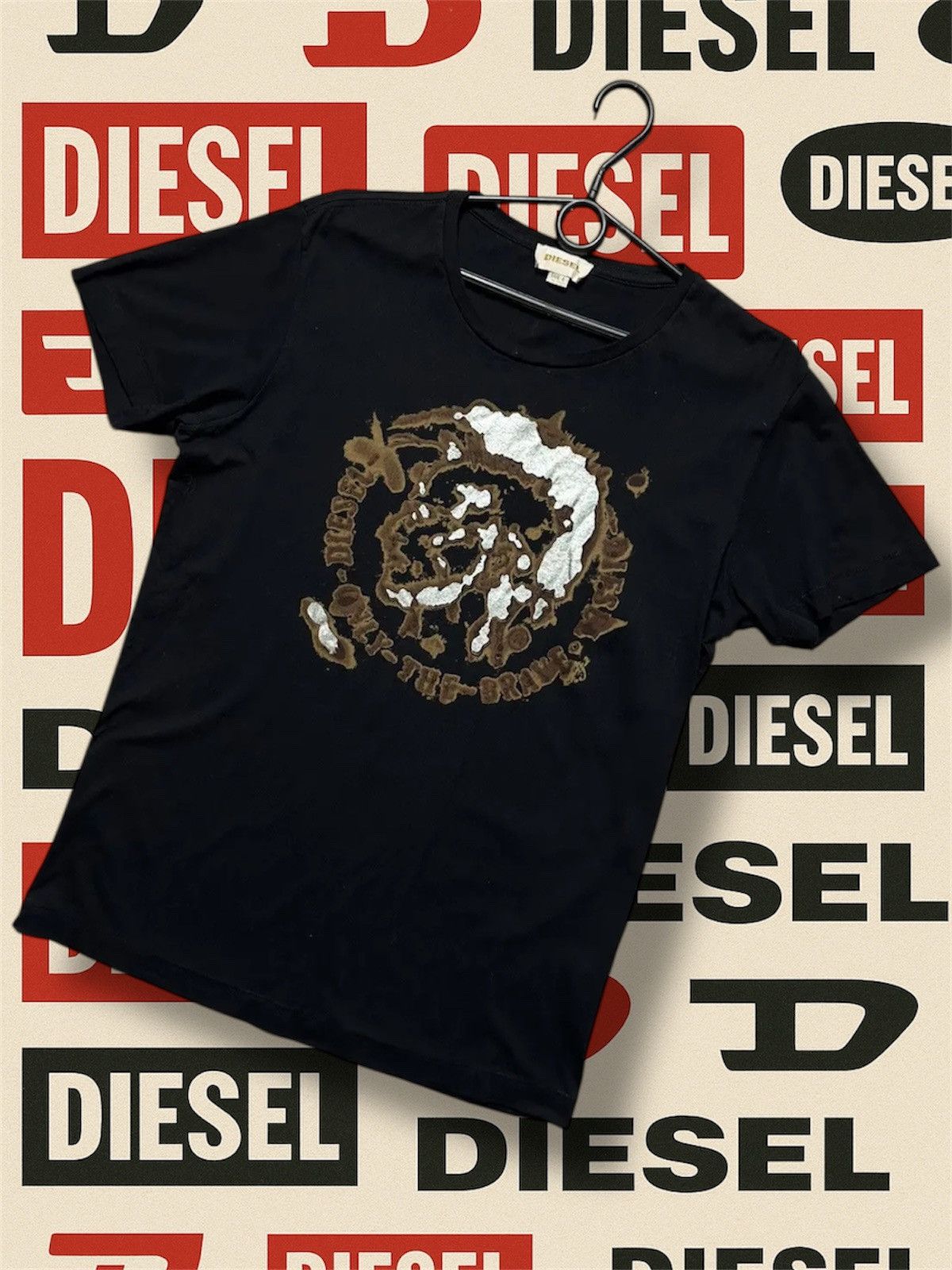 Diesel Vintage Diesel tee big central logo size L rare Size US L / EU 52-54 / 3 - 1 Thumbnail