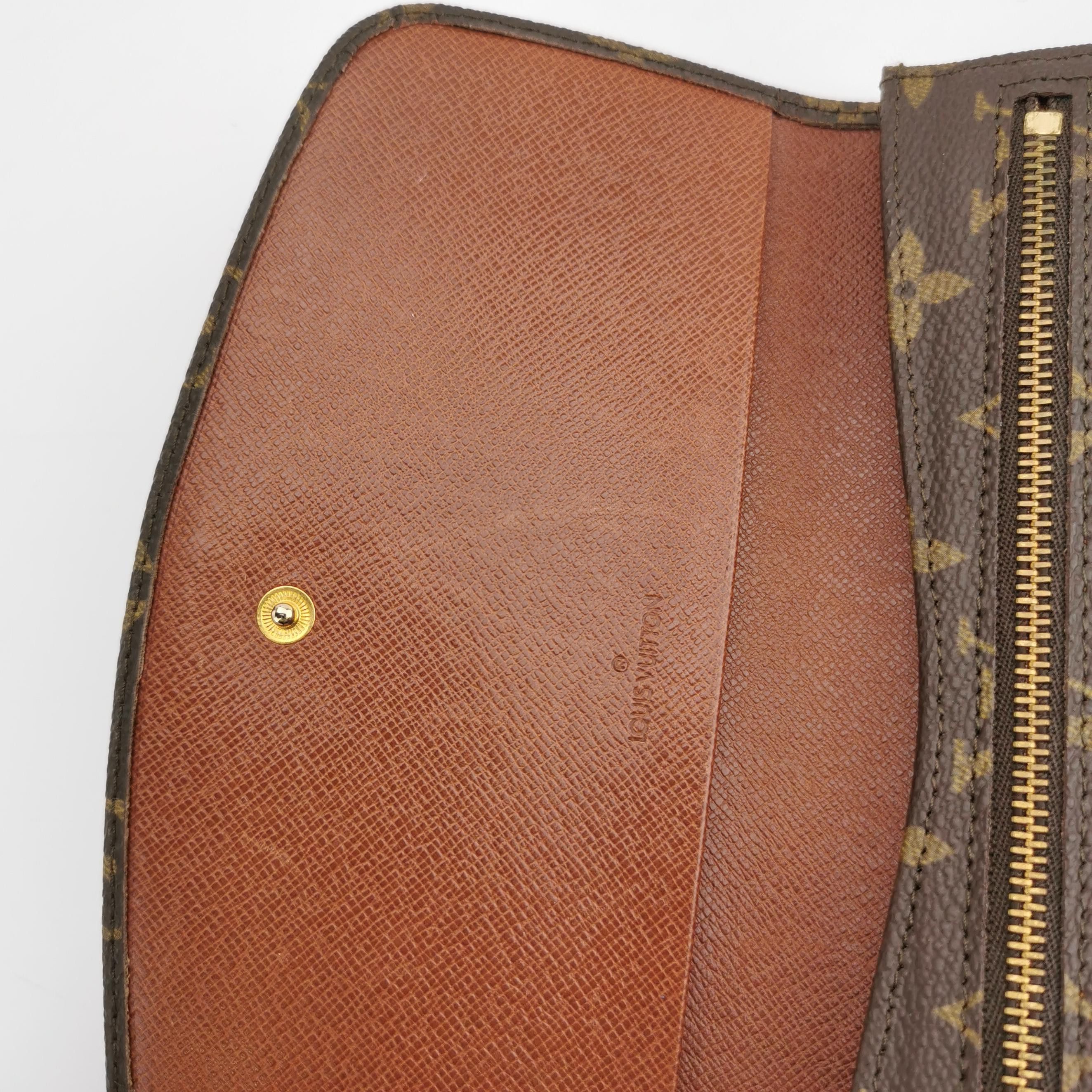 Louis Vuitton Louis Vuitton (LV) Monogram Printed Second-Hand Clutch -y25 Size ONE SIZE - 8 Thumbnail