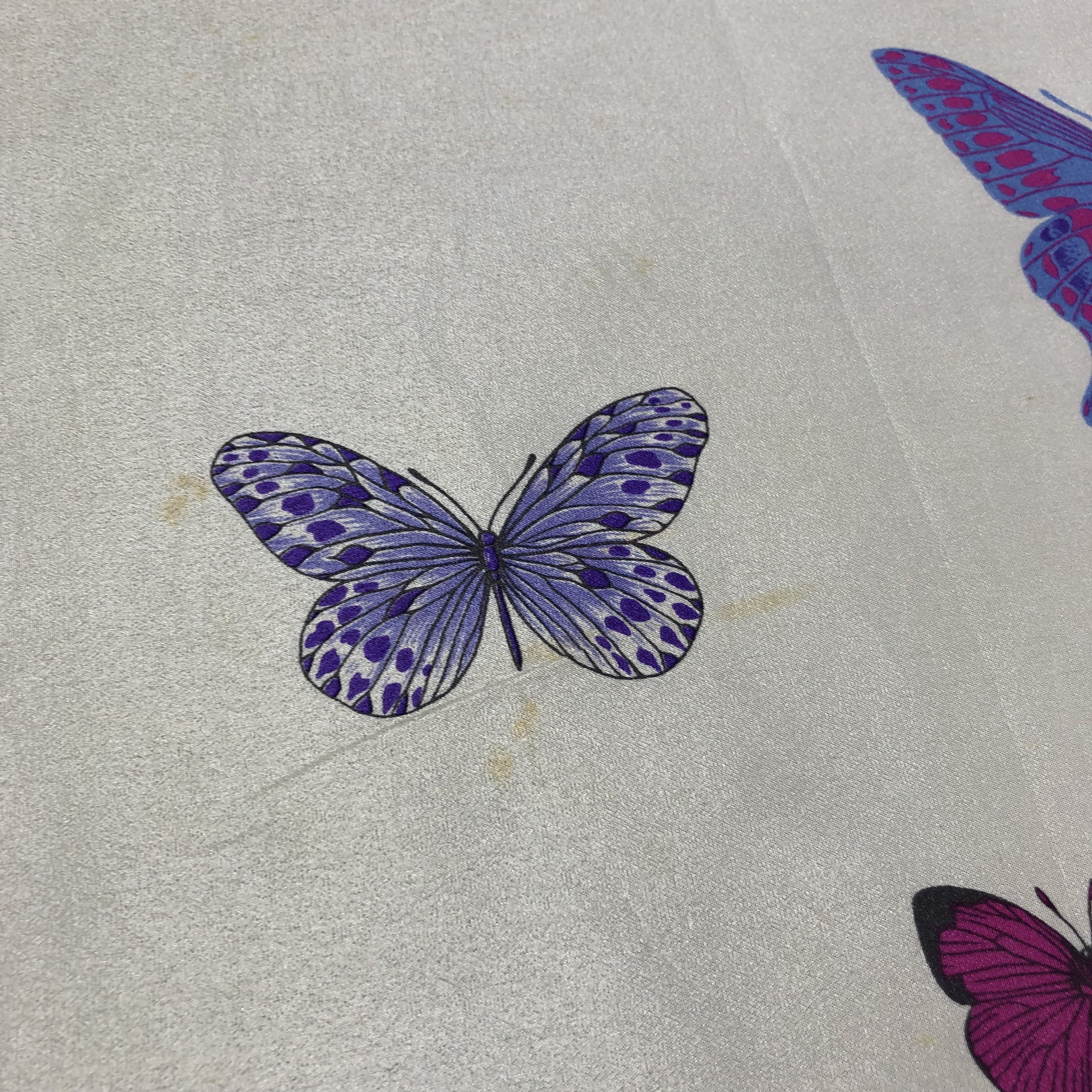 Hanae Mori Hanae Mori Butterflies Silk Scarf M651 Size ONE SIZE - 11 Thumbnail