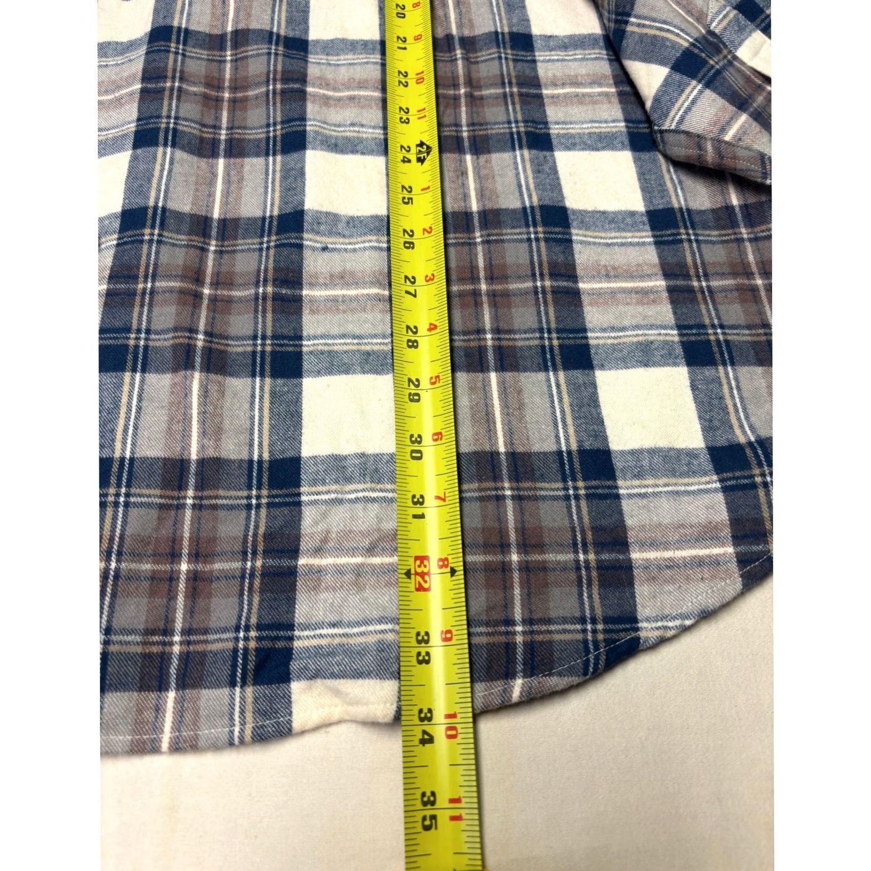 Vintage LL Bean Traditional Fit Flannel Shirt Mens Large Tall Blue Plaid Cotton 228056 Size US L / EU 52-54 / 3 - 6 Thumbnail