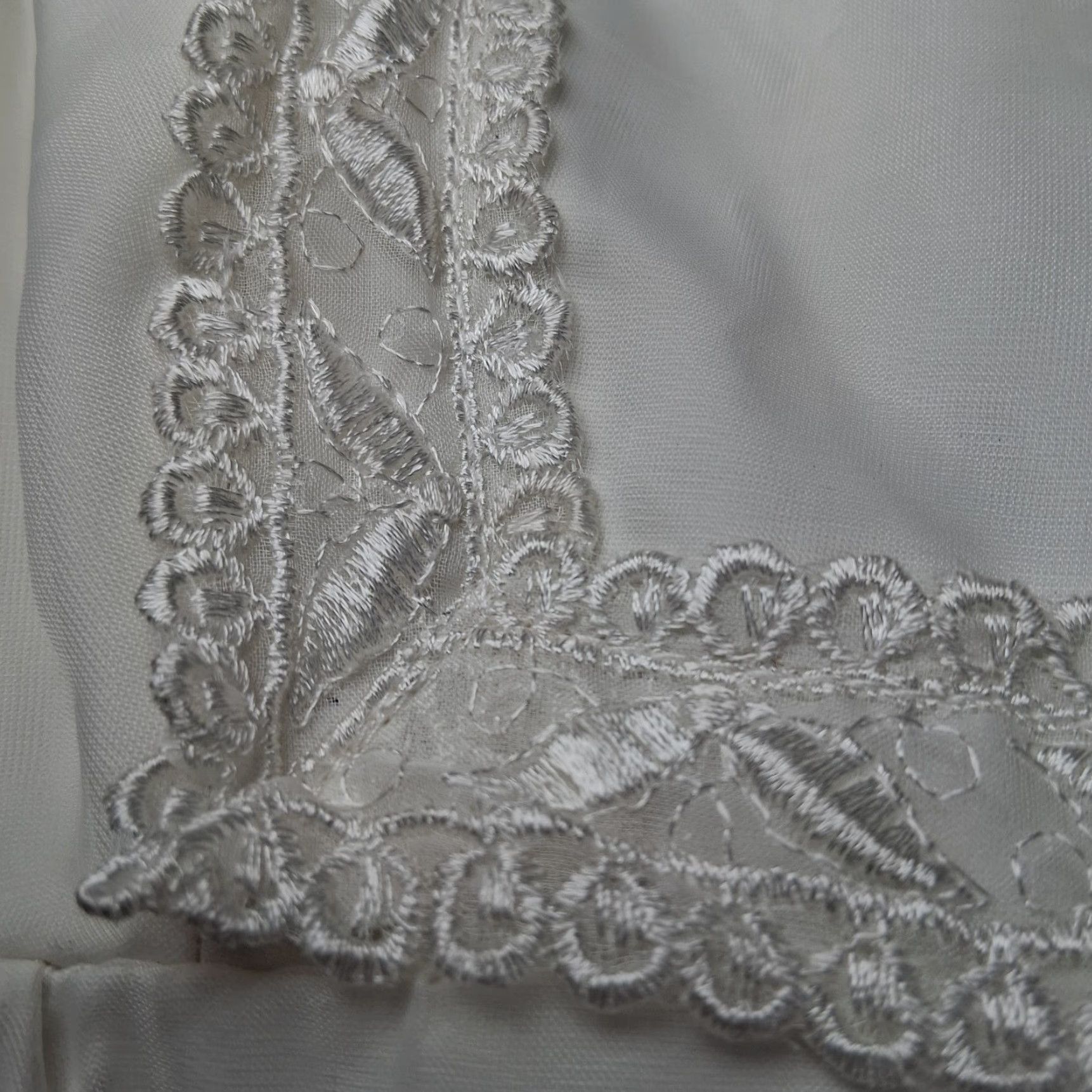 Layer 8 VINTAGE First Communion Dress Girls Size 5 Ivory Long Sleeve Sheer Layer Size US S / EU 44-46 / 1 - 5 Thumbnail