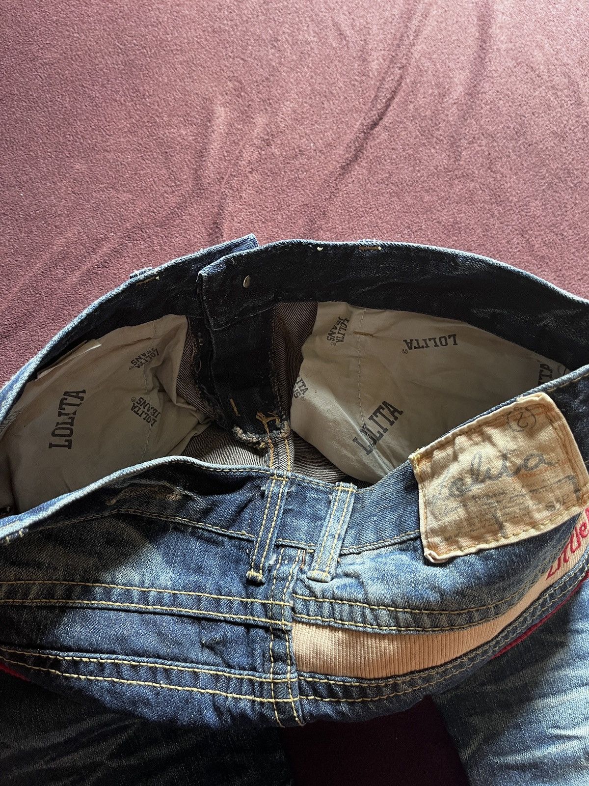 Japanese Brand yoshitomo Nara Lolita Faded Jeans Size US 31 - 10 Thumbnail
