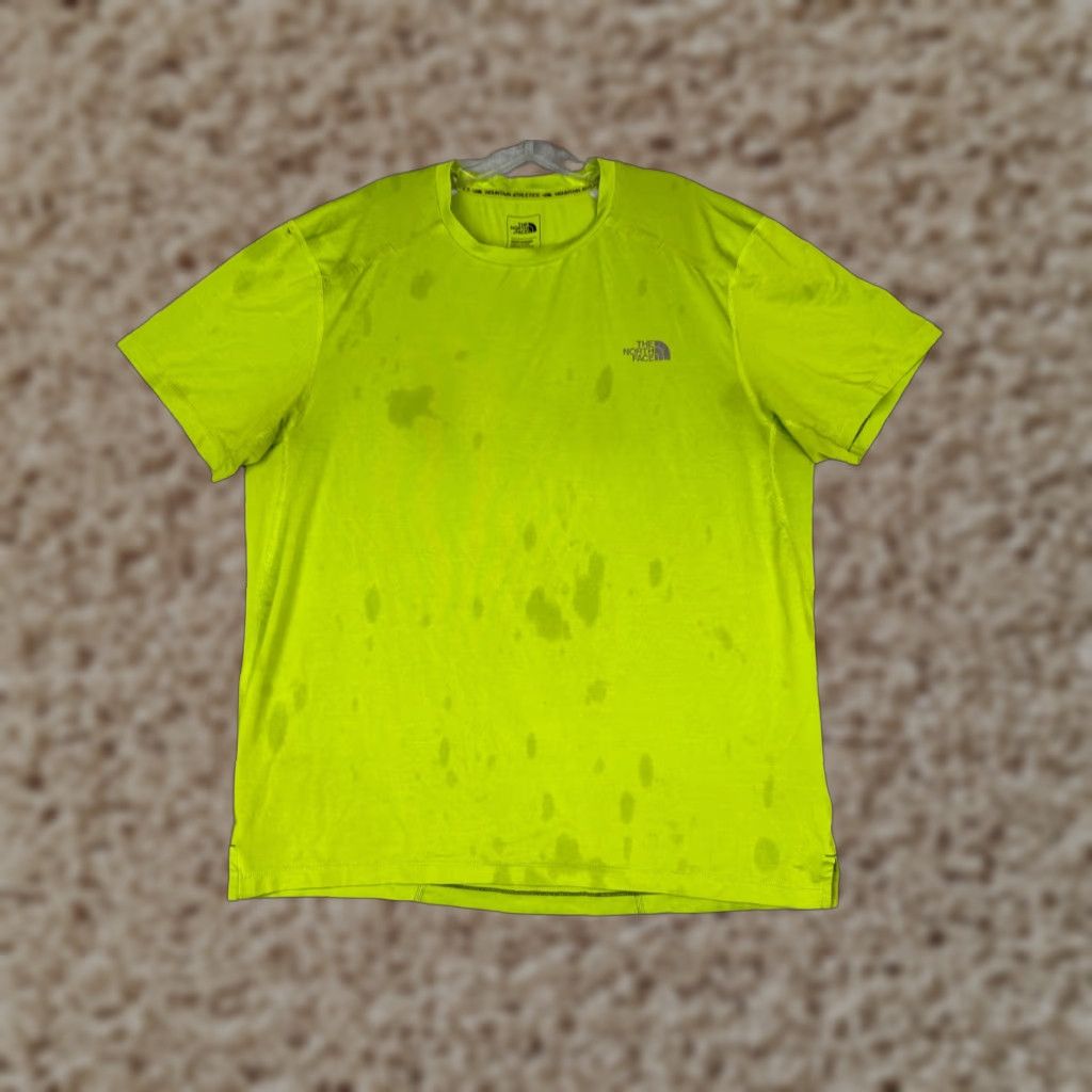 The North Face The North Face Shirt Men L Green Crew Neck Polyester Breathable All Seasons Logo T-Shirt Size US L / EU 52-54 / 3 - 1 Thumbnail