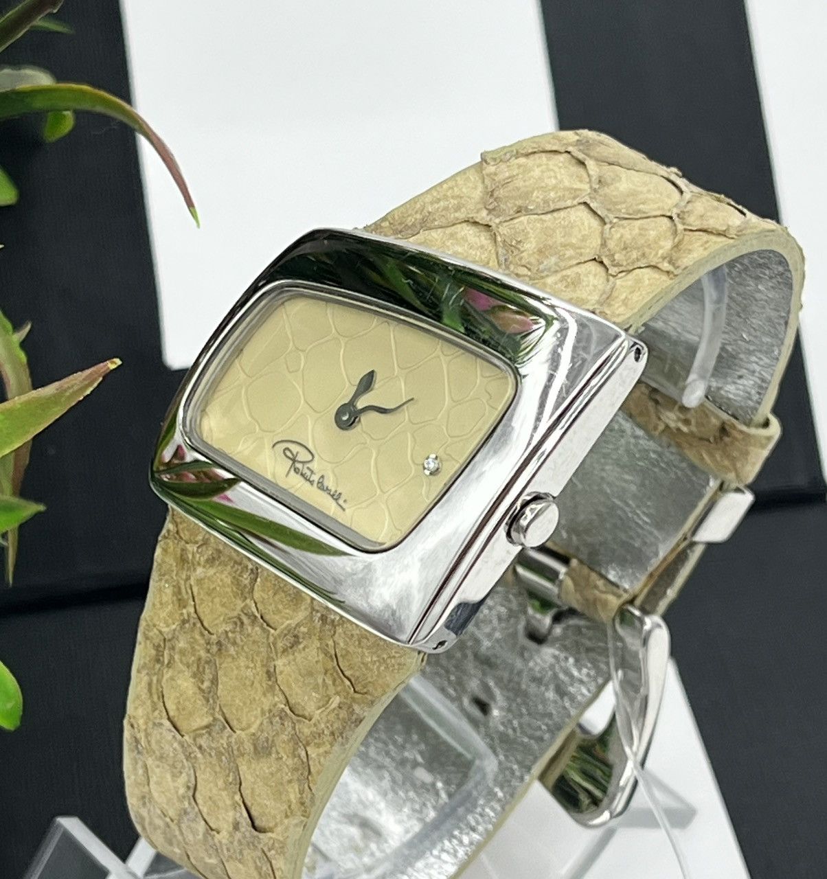 Roberto Cavalli Roberto Cavalli Women's Quartz Wristwatch Leather Strap -New Size ONE SIZE - 1 Thumbnail