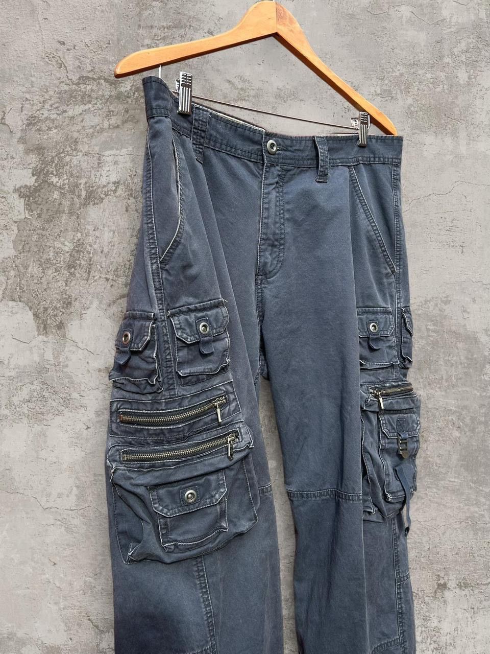 Old Navy Y2K Crazy Old Navy Cargos in Blue Mens 34 x 34 Size US 34 / EU 50 - 3 Thumbnail