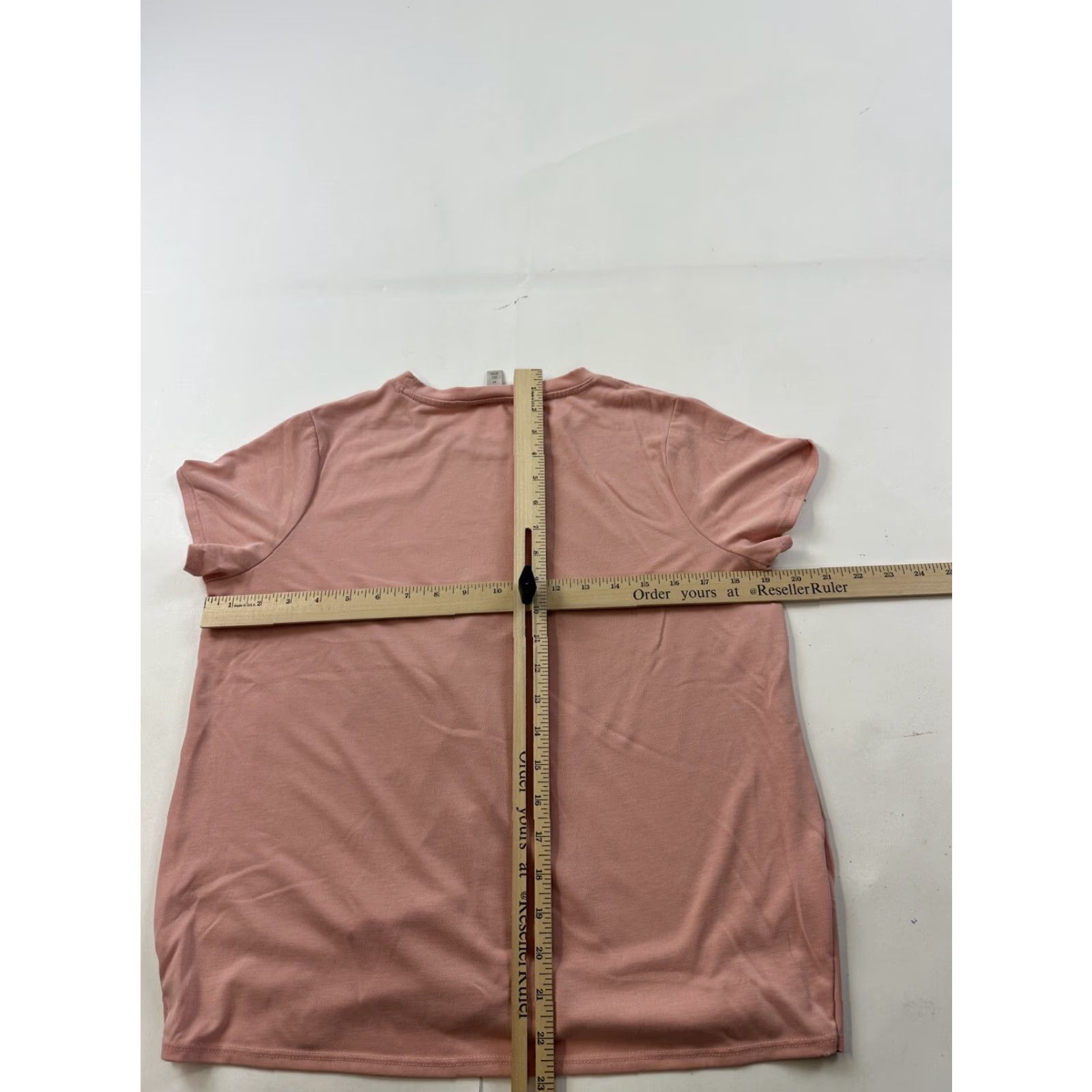 Banana Republic Banana Republic Shirt Womens Medium Pink Sandwash Modal Knot Hem T-Shirt Casual Chic Short Sleeve Size M / US 6-8 / IT 42-44 - 4 Thumbnail