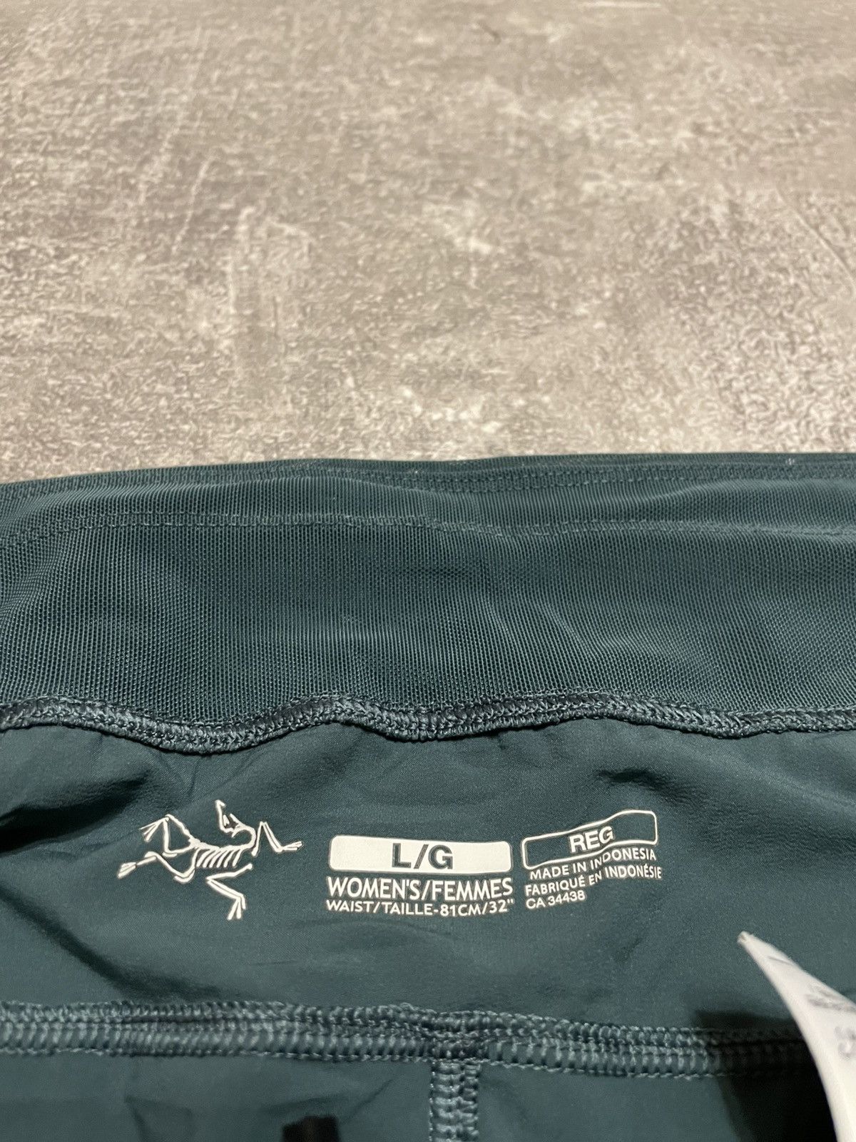 Arc'teryx Arcteryx Cita Nylon Pants Women’s Size 28" / US 6 / IT 42 - 6 Thumbnail