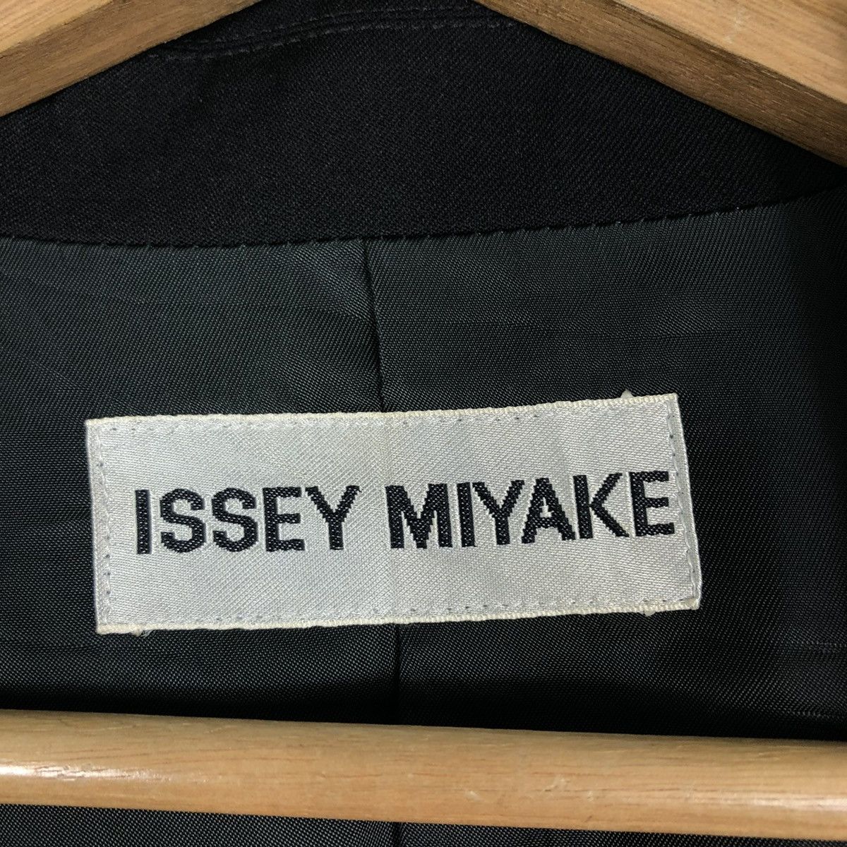 Issey Miyake 🔥ARCHIVE OVERSIZED JACKET COLLECTION ISSEY MIYAKE JAPAN Size US M / EU 48-50 / 2 - 19 Thumbnail