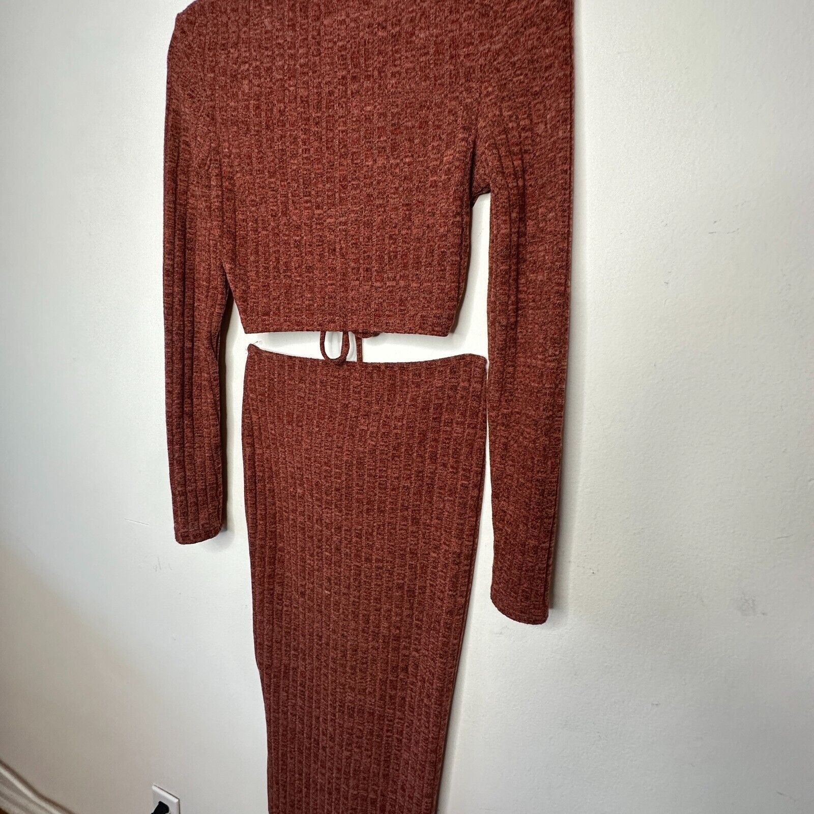 Other Beige Botany Rust 2-Piece Rib Knit Skirt + VNeck Top M Size M / US 6-8 / IT 42-44 - 8 Thumbnail