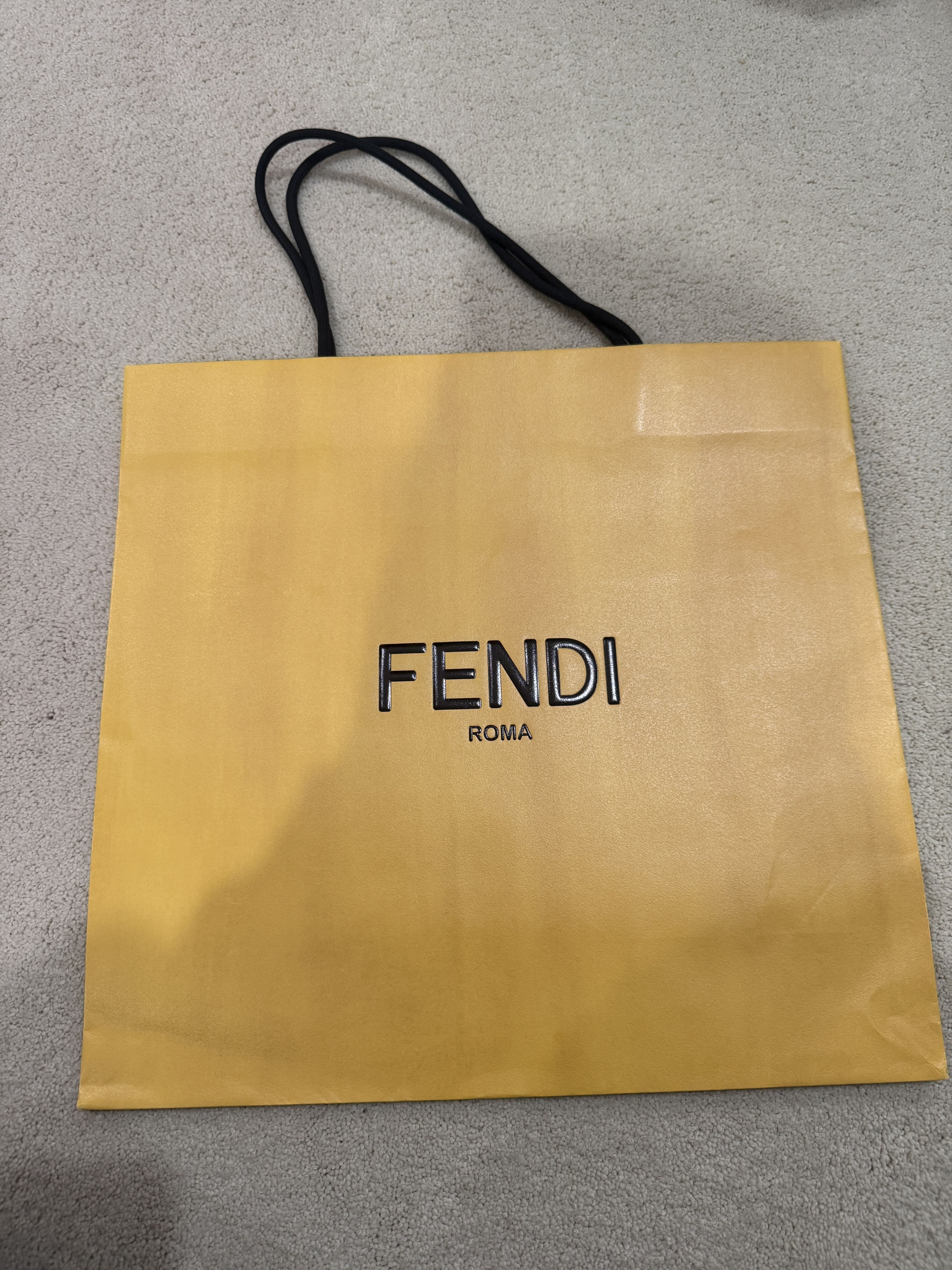 Fendi Authentic Large Fendi Yellow Gift Paper Shopping Bag Size ONE SIZE - 5 Thumbnail