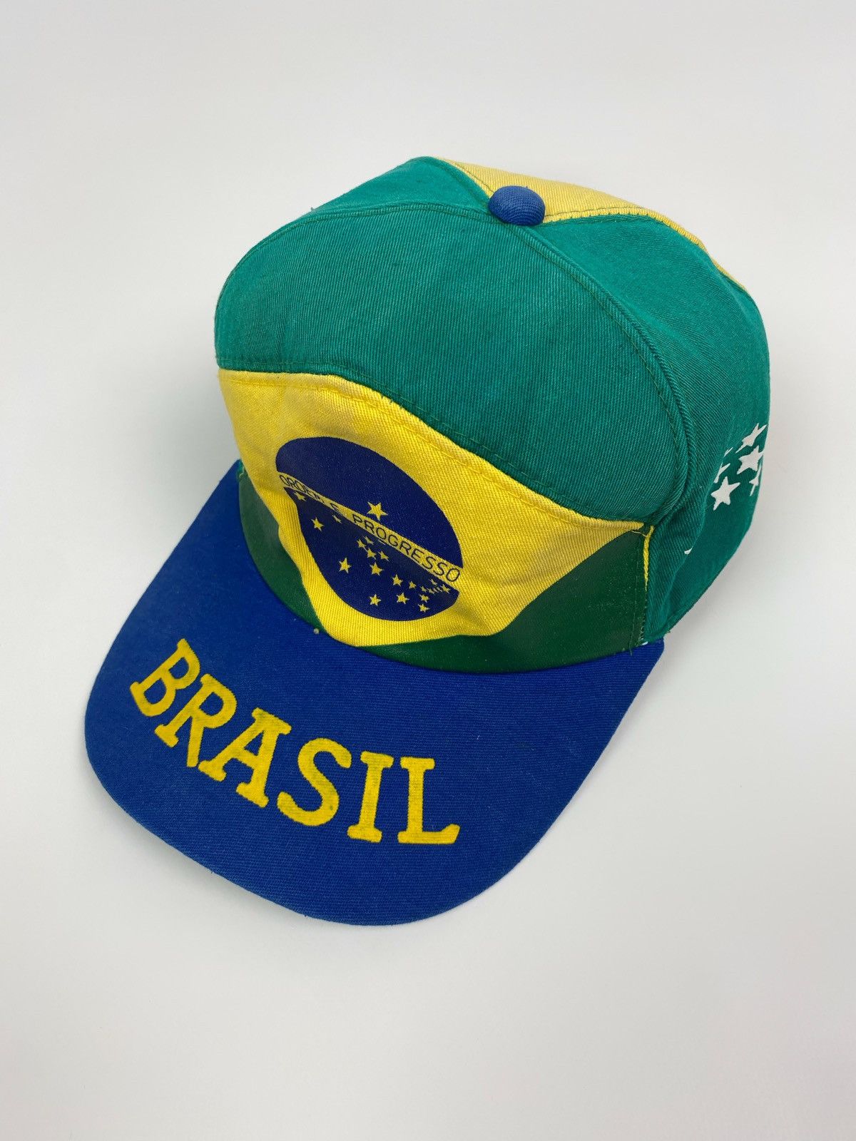 Vintage 1980’s Vintage Brazil Grand Prix Formula 1 Foam Snap Back Size ONE SIZE - 1 Thumbnail