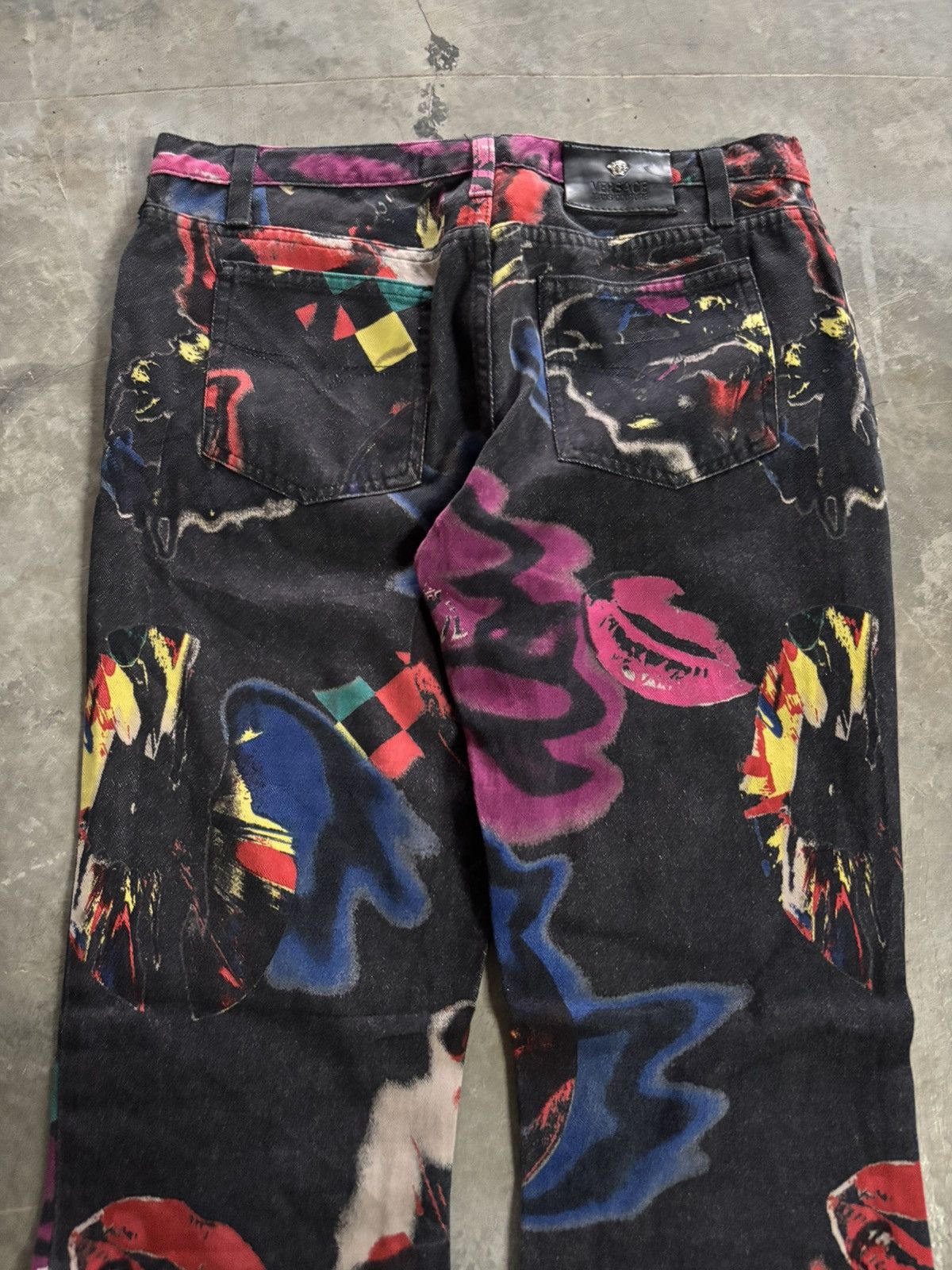 Versace VERSACE JEANS COUTURE bootcut flare jeans crazy overprint Size US 30 / EU 46 - 18 Thumbnail