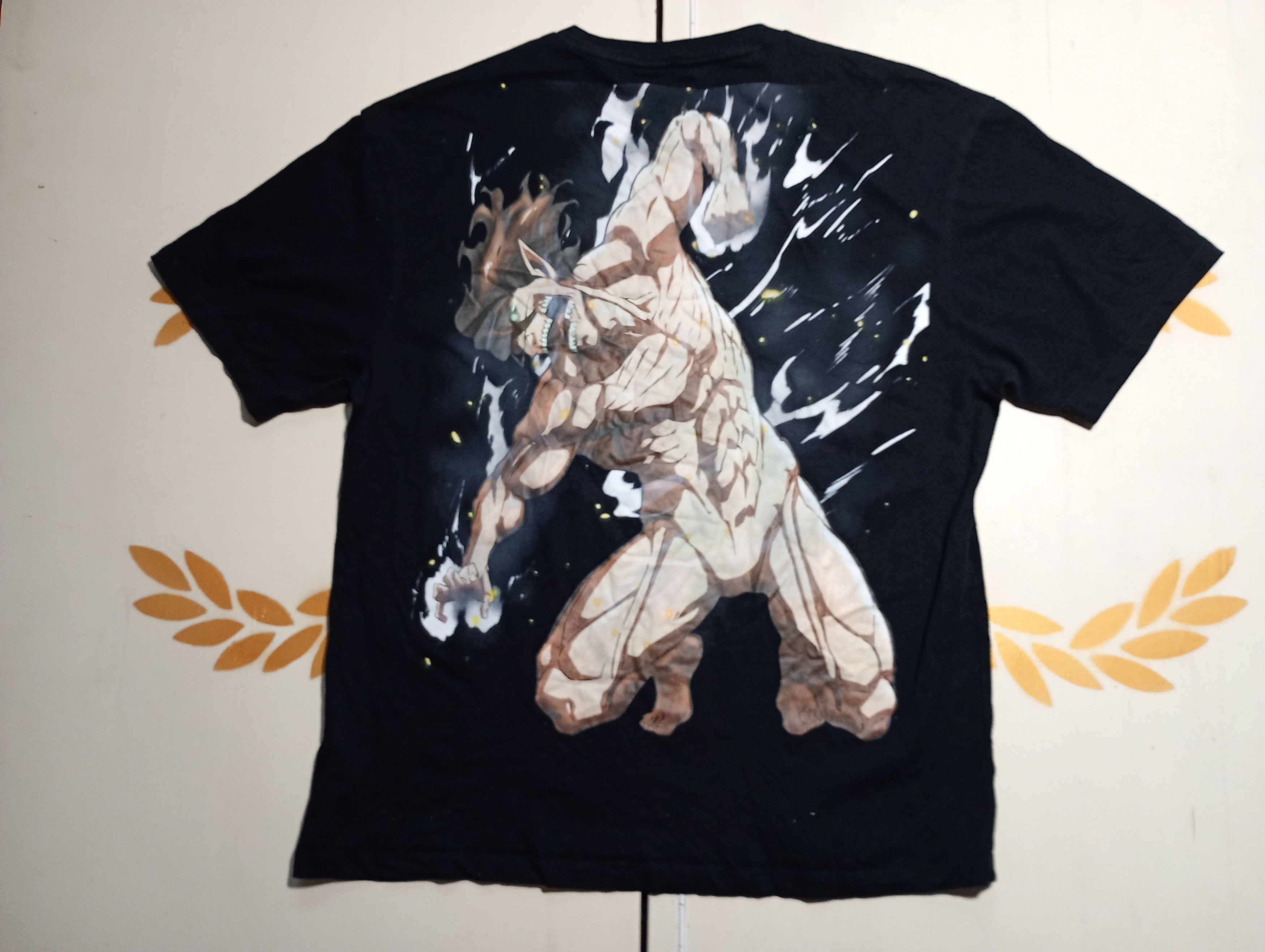 Bershka Bershka Attack on Titan Anime T-Shirt Size US M / EU 48-50 / 2 - 1 Thumbnail