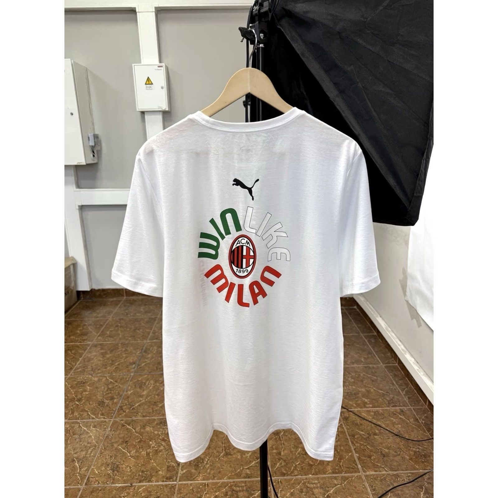 Puma PUMA AC Milan 2021-22 Champions T Shirt Campioni D’Italia XL Men White Shirt Mens Size US XL / EU 56 / 4 - 2 Thumbnail