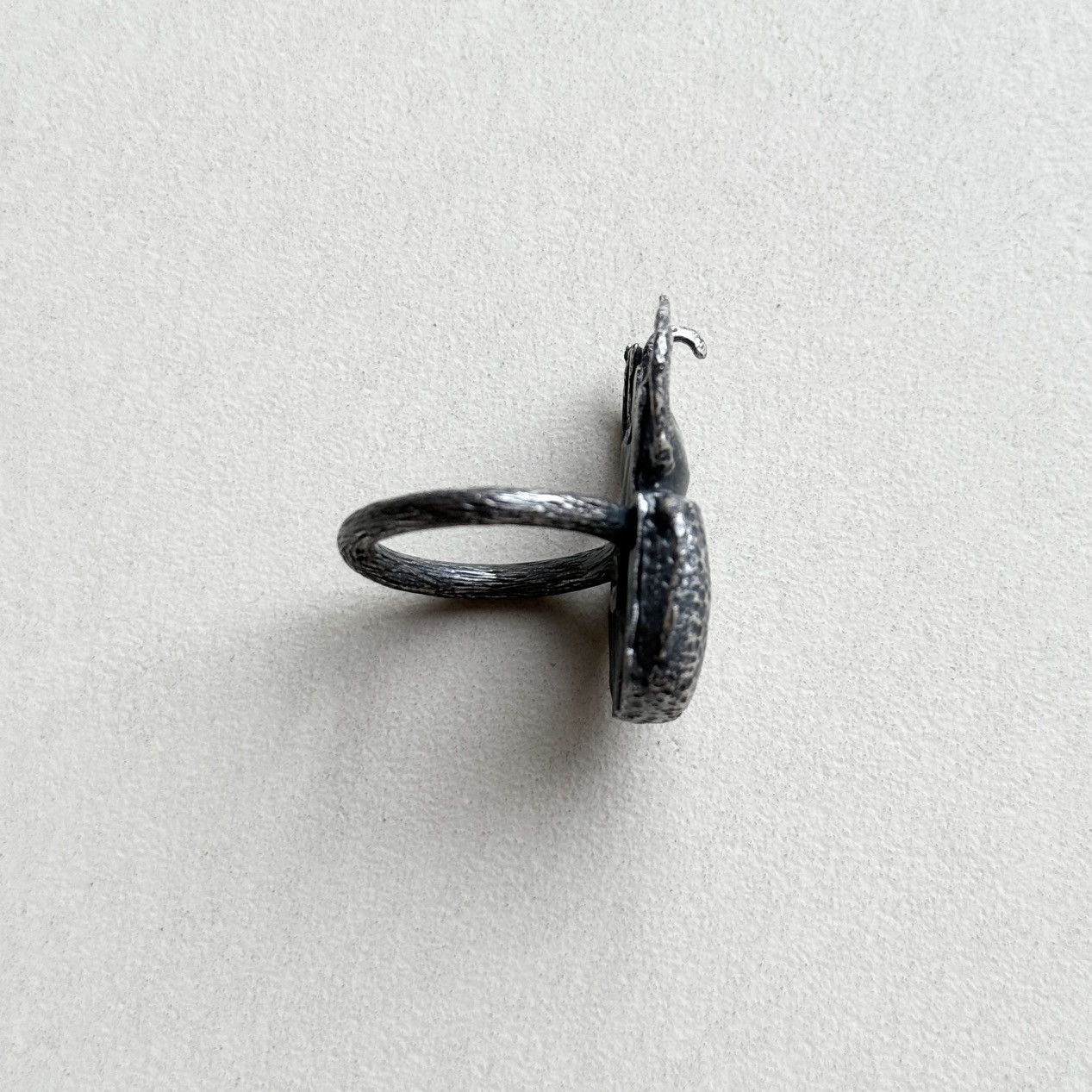 Bottega Veneta Bottega Veneta Silver Beetle Ring Size ONE SIZE - 5 Thumbnail