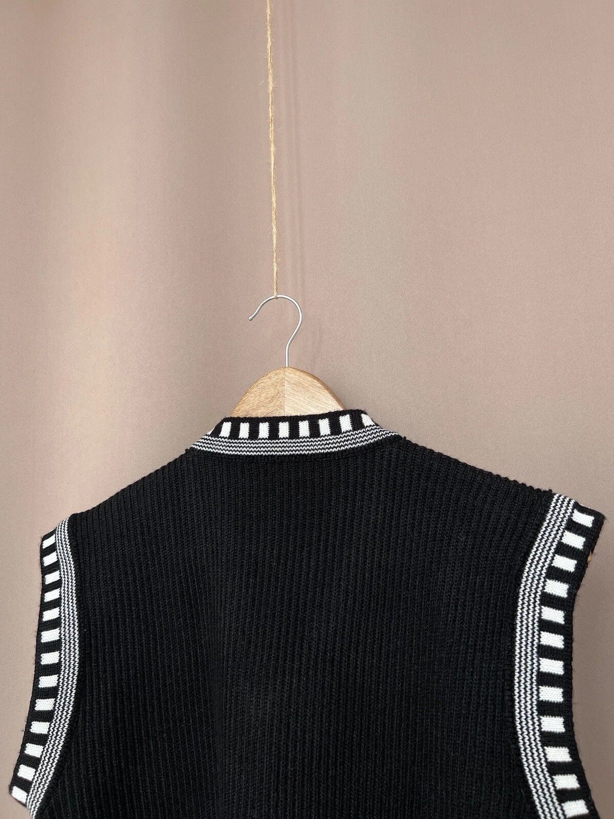 Diesel Diesel Knit Womens Vest Size S/M Big Logo Sleeveless Size S / US 4 / IT 40 - 7 Thumbnail