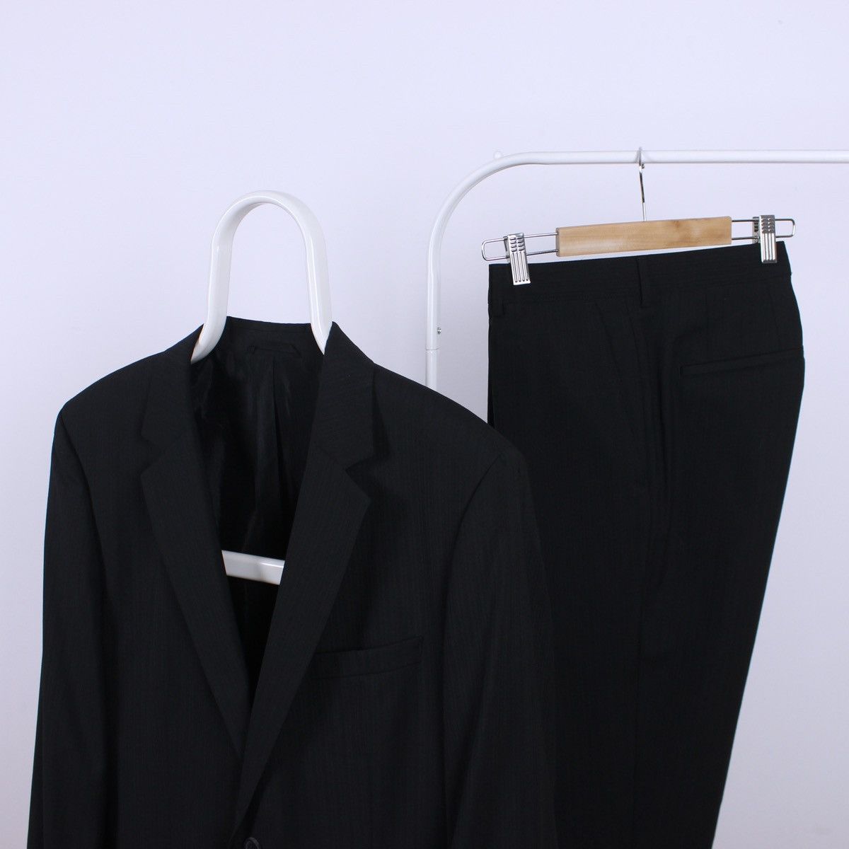 Hugo Hugo Boss Pinstripe Suits Blazer Pants Size 42R - 1 Thumbnail