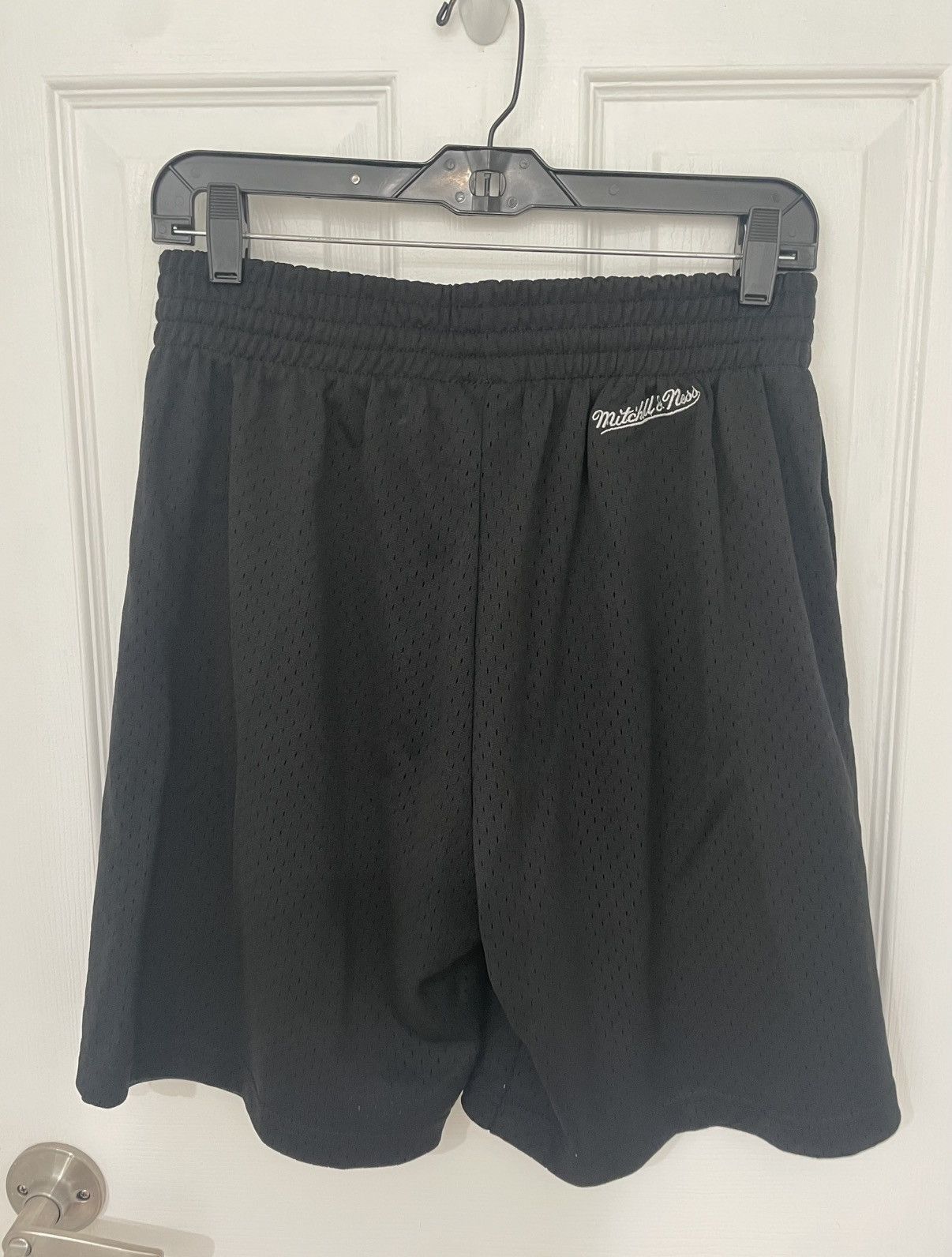Anti Social Social Club Los Angeles Lakers ASSC x NBA Coach Script Shorts Size US 30 / EU 46 - 4 Thumbnail