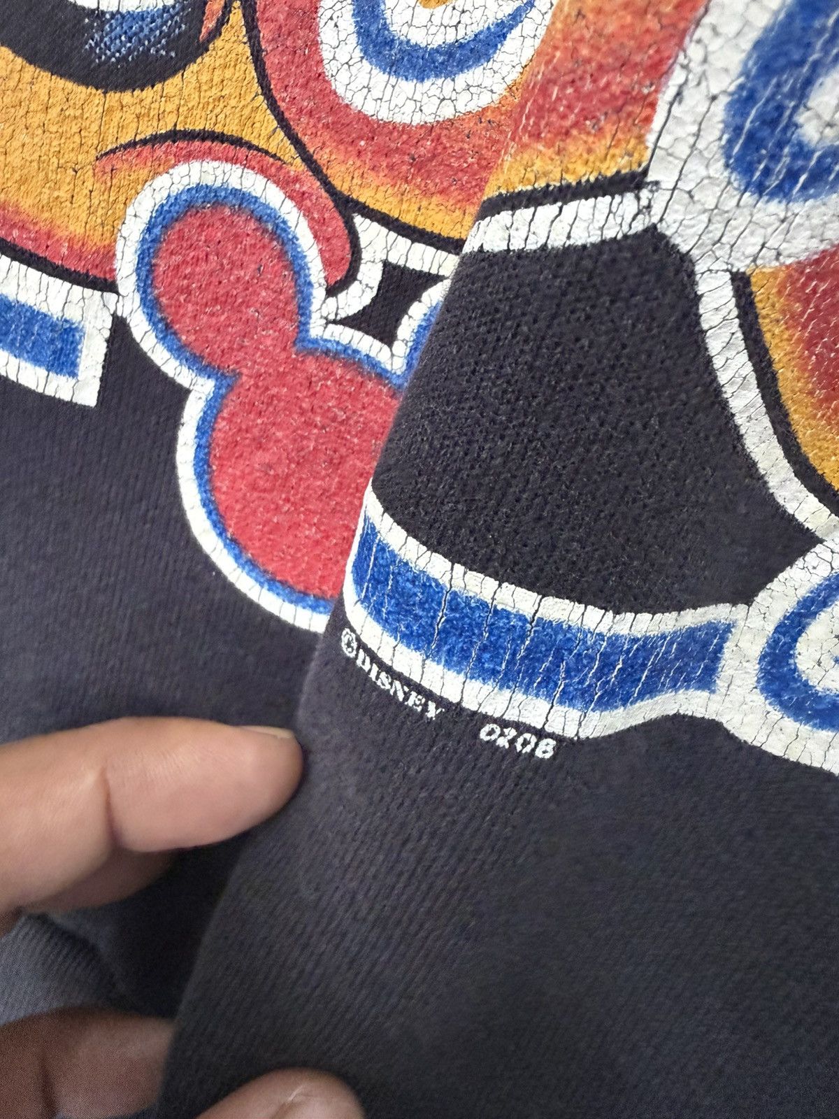Disney 🔥 90s Big Print Mickey & Minnie in Love Faded Black Sweatshi Size US M / EU 48-50 / 2 - 5 Thumbnail