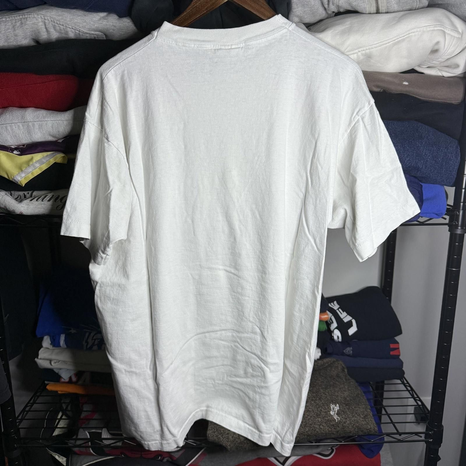 Fruit Of The Loom Vintage 'T' Michigan T-Shirt - Humor for Ohio State Fans Size US XL / EU 56 / 4 - 4 Thumbnail