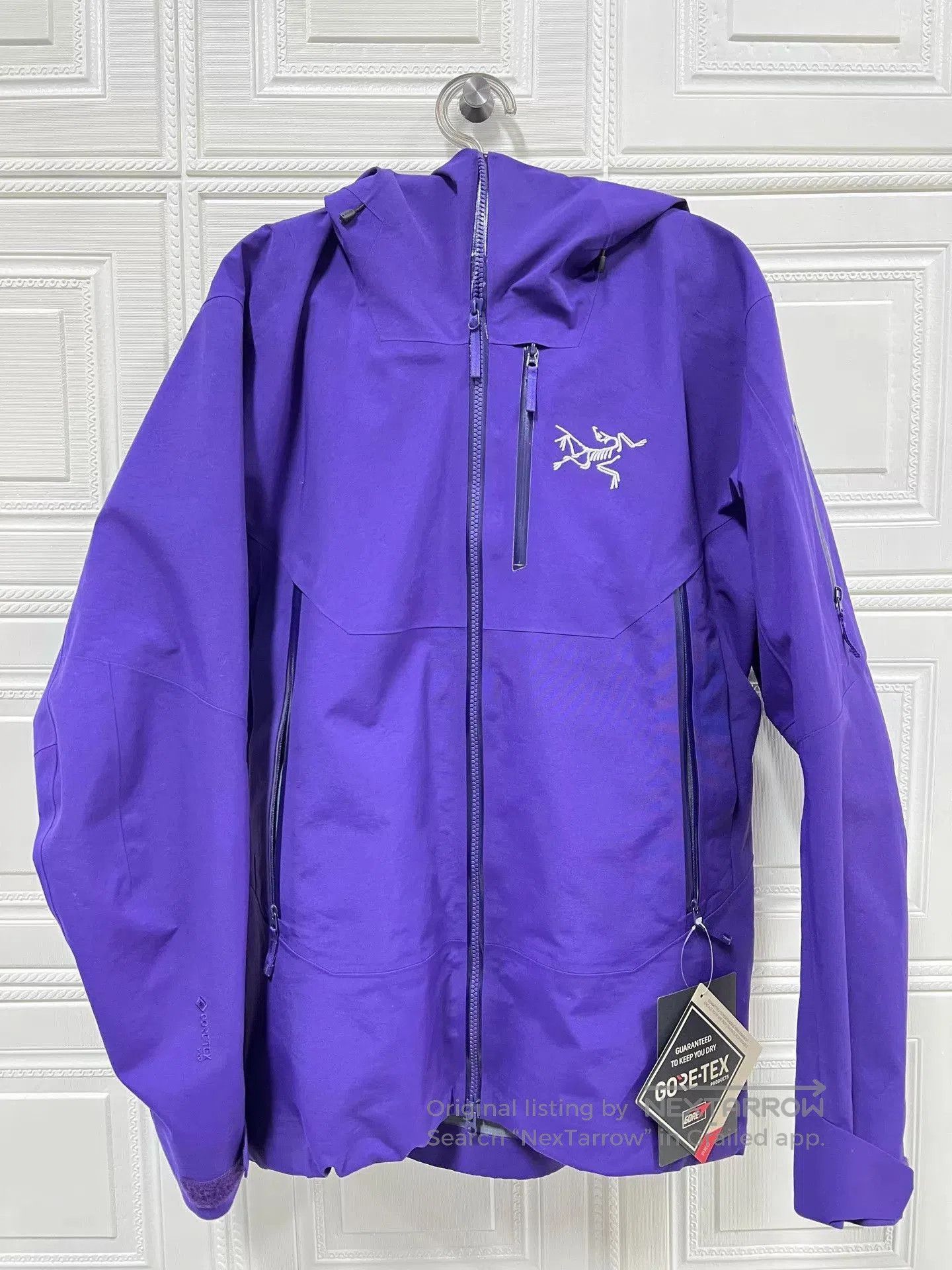 Arc'teryx Purple Hooded Rain Jacket Size S. Size US S / EU 44-46 / 1 - 1 Thumbnail