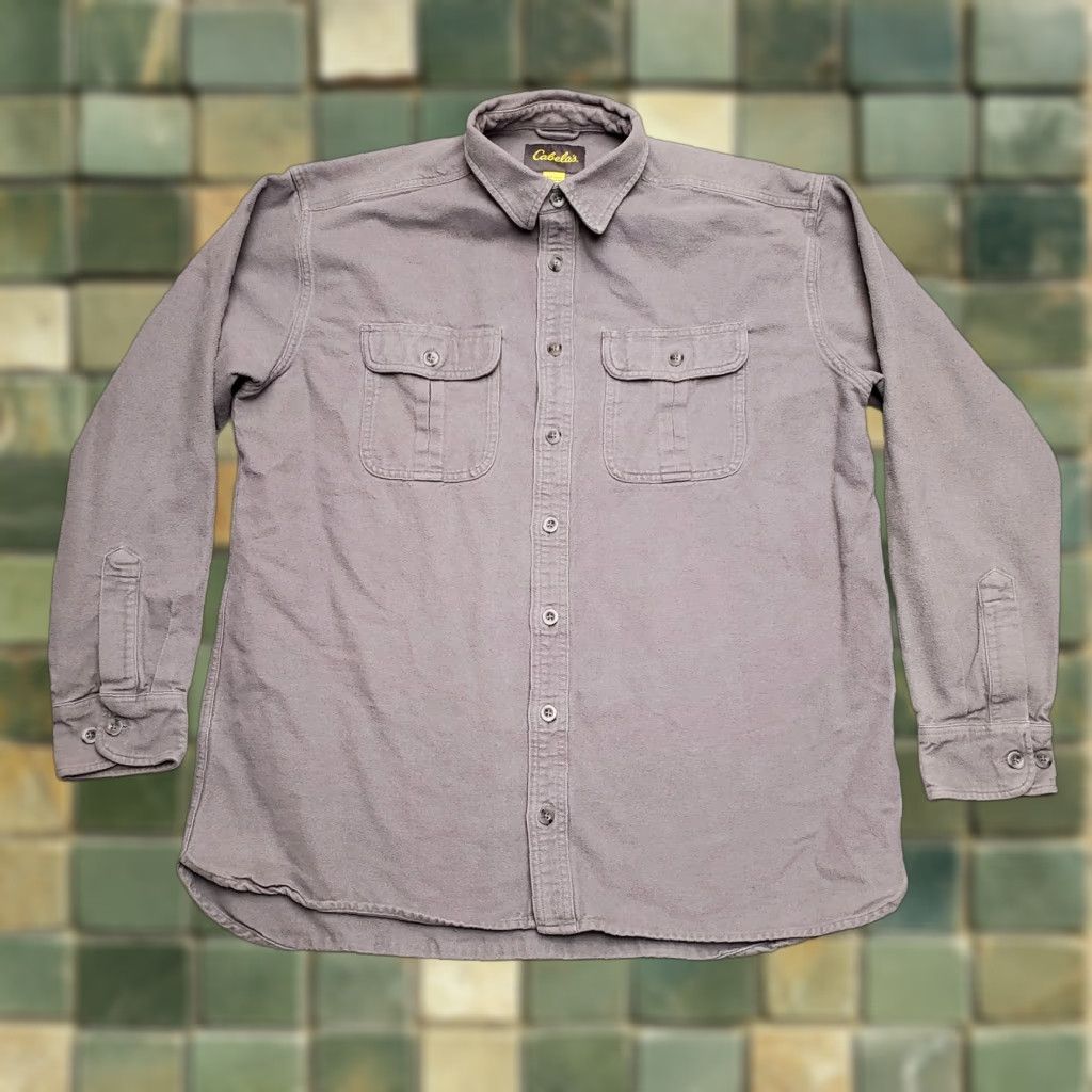 Vintage VINTAGE Cabelas Chamois Shirt Mens LT Gray Flannel Outdoors Pocket Casual Shirt Long Sleeve Mens LT Gray Chamois Shirt Outdoors Casual Size US L / EU 52-54 / 3 - 1 Thumbnail