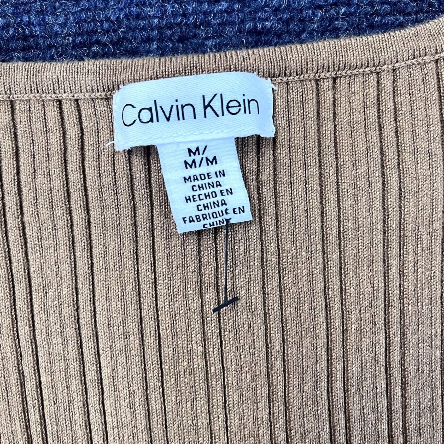 Calvin Klein Calvin Klein Sweater Womens Medium Ribbed Knit Short Sleeve Square Neck Pullover Size M / US 6-8 / IT 42-44 - 2 Thumbnail