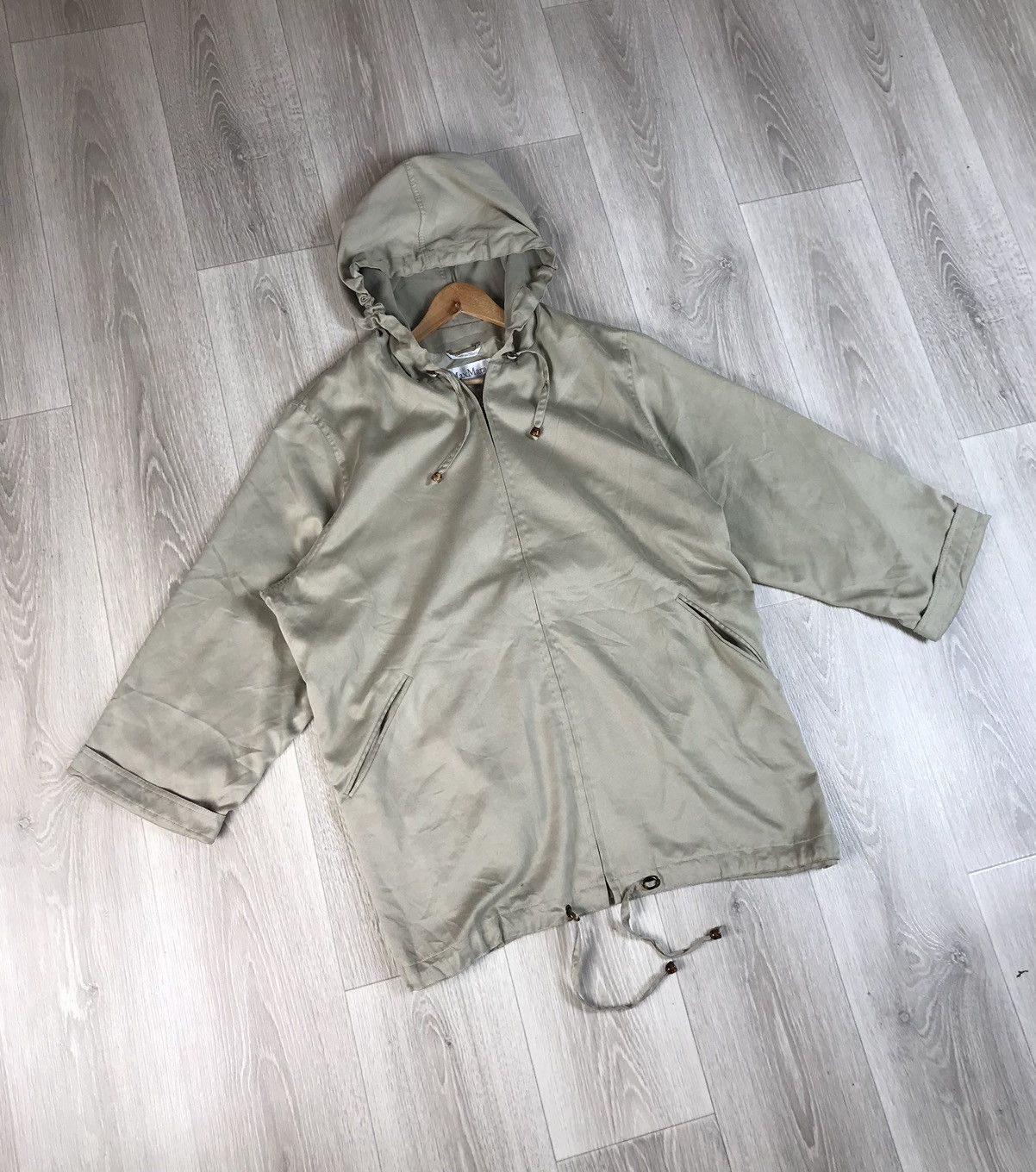 Max Mara Vintage Max Mara Oversize Light Jacket Size M / US 6-8 / IT 42-44 - 2 Thumbnail