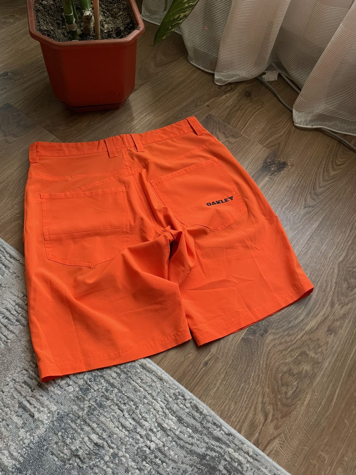 Oakley Crazy Oakley vintage orange shorts Size US 34 / EU 50 - 2 Thumbnail