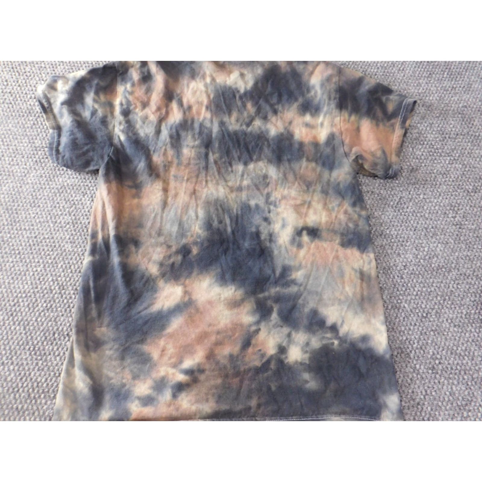 Vintage Johnny Cash Womens Shirt Medium Blue graphic tie-dye Short Sleeve Crew Neck Pullover Casual Regular Women's Shirt Blue Johnny Cash Shirt Size M / US 6-8 / IT 42-44 - 7 Thumbnail