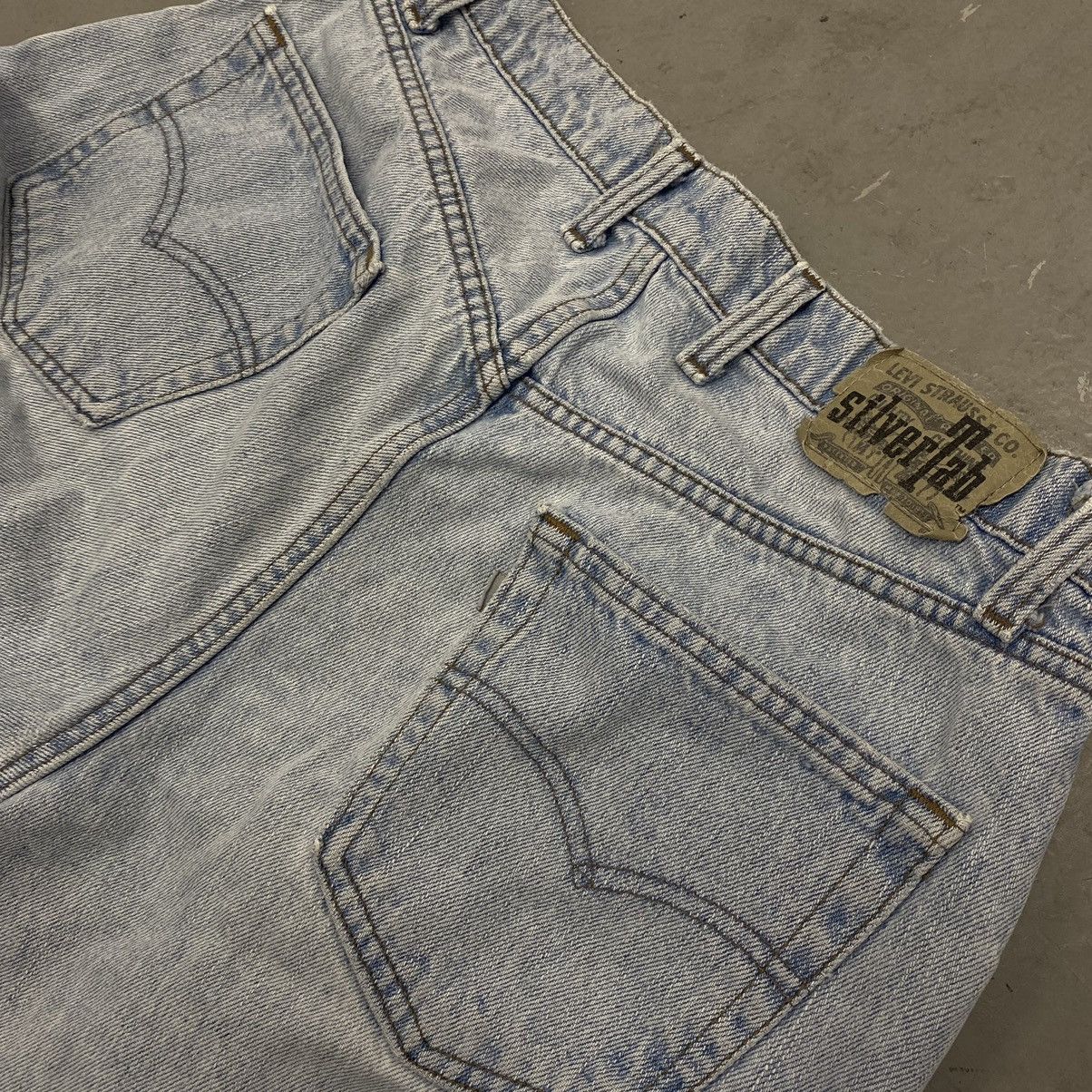 Japanese Brand × Levi's × Vintage Vtg 90s Levis Silvertab Baggy Thrashed Jeans Skater Grunge Size US 35 - 6 Thumbnail