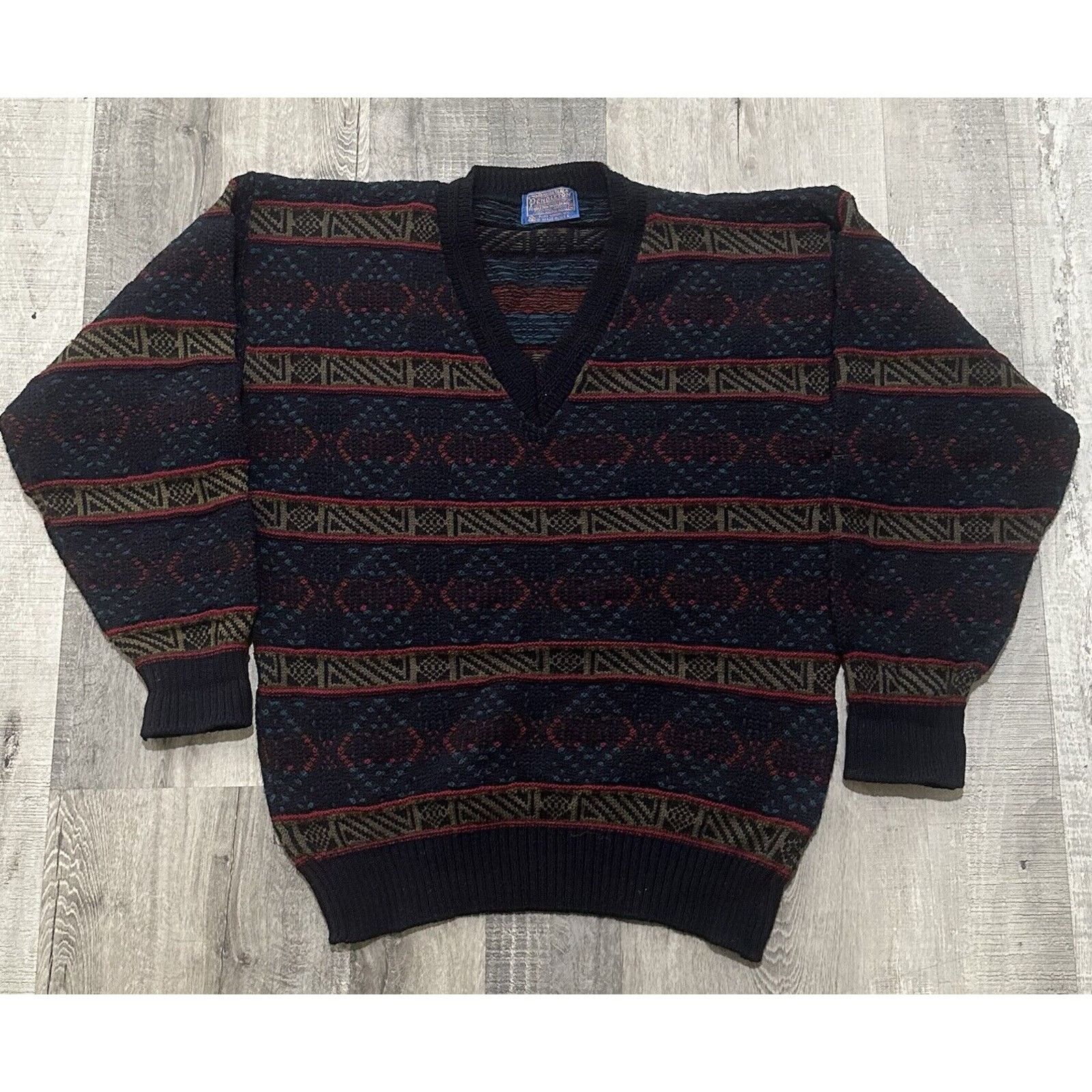 Pendleton Vintage 80s Pendleton Fair Isle Wool V Neck Red Blue Black Size US M / EU 48-50 / 2 - 1 Thumbnail