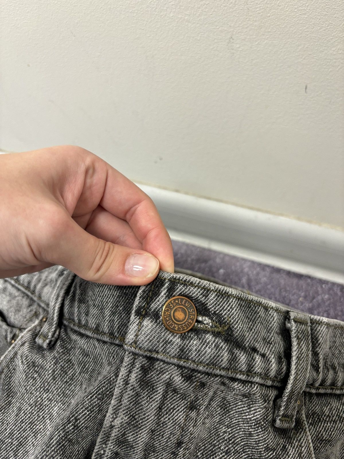 Levi's Vintage Levi’s 505 Made In USA Gray Acid Wash Denim Jeans Size US 36 / EU 52 - 12 Thumbnail