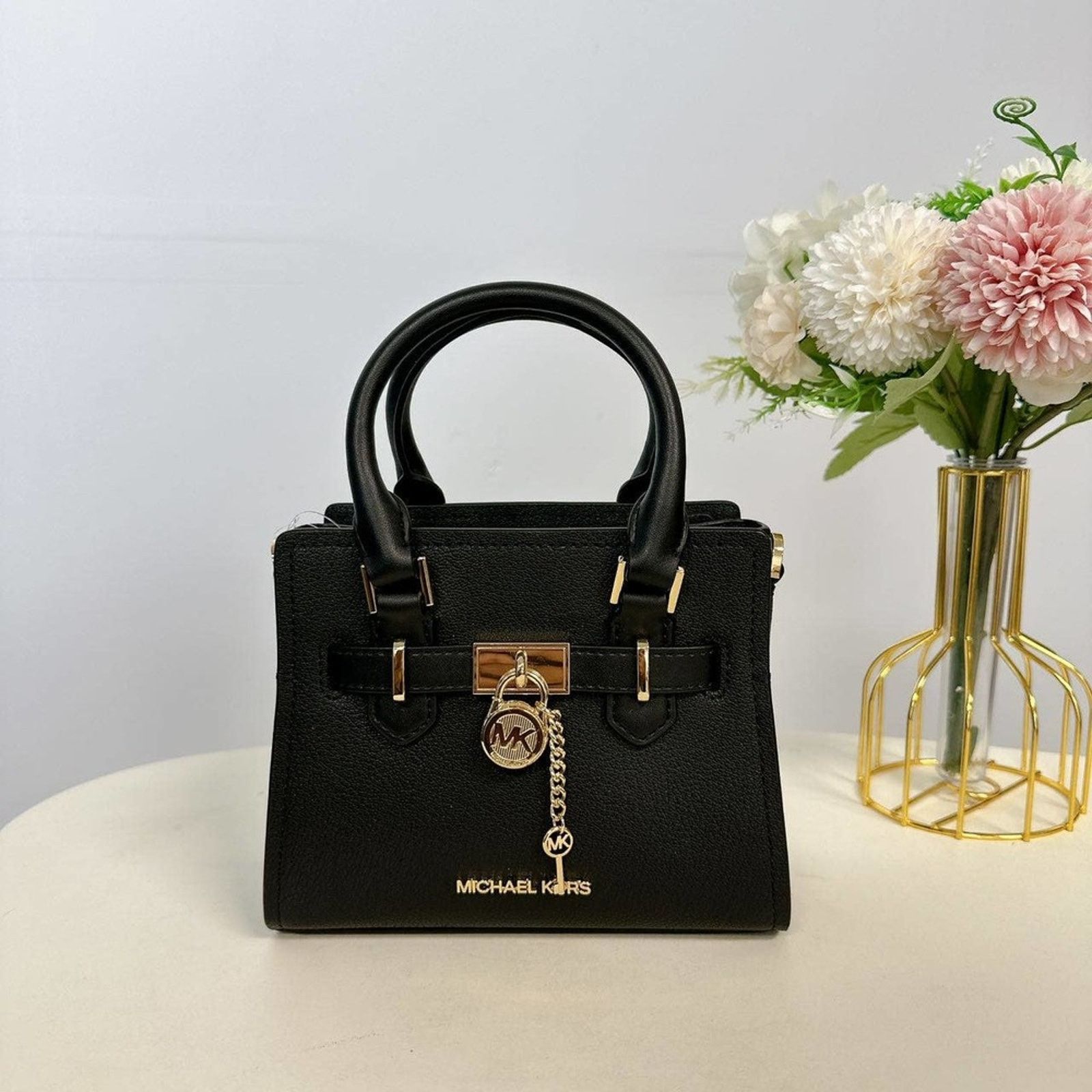 Michael Kors Michael Kors 35H3GHMC0L Hamilton XS Xbody Leather BLACK Size ONE SIZE - 2 Thumbnail