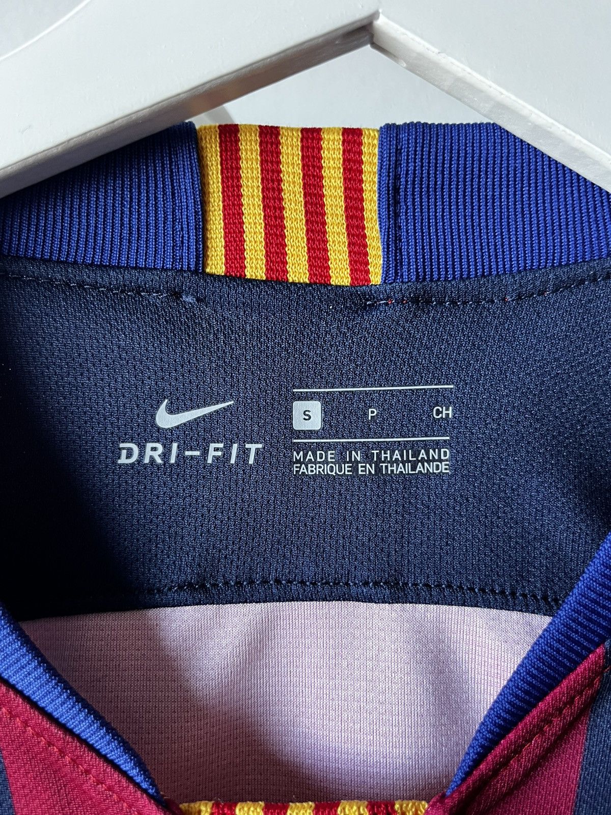 Nike Fc Barcelona 20th jersey Nike 2020 kit Size US S / EU 44-46 / 1 - 6 Thumbnail