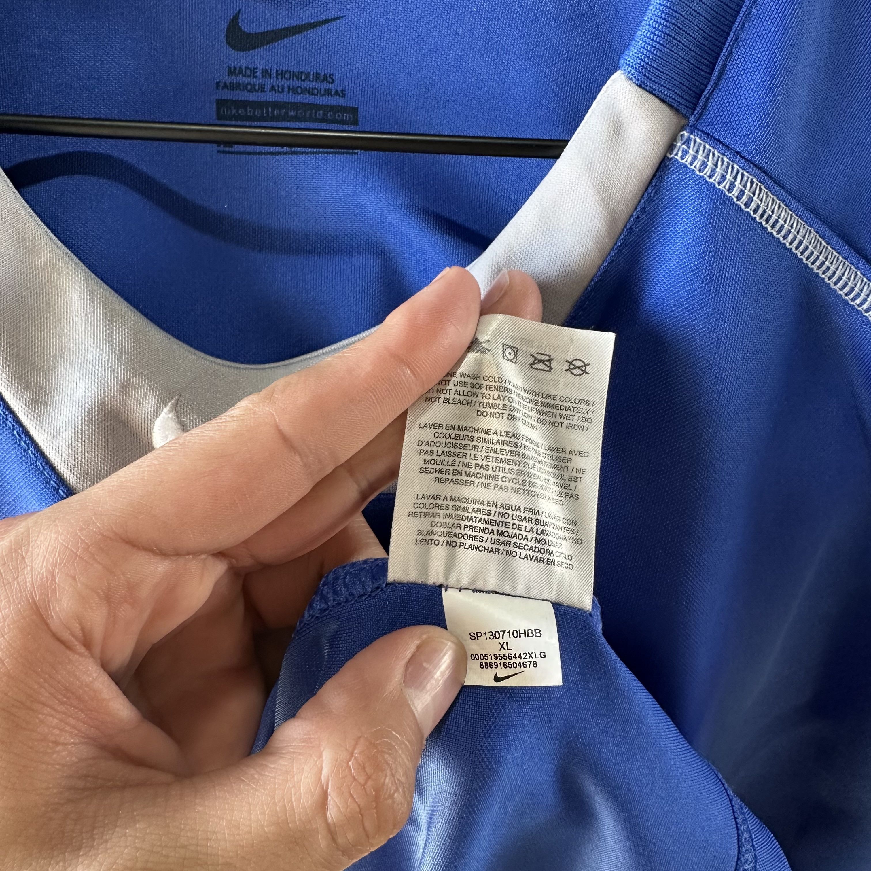 Nike Vintage Nike Shirt Men XL Blue Short Sleeve Jersey Center Size US XL / EU 56 / 4 - 10 Thumbnail